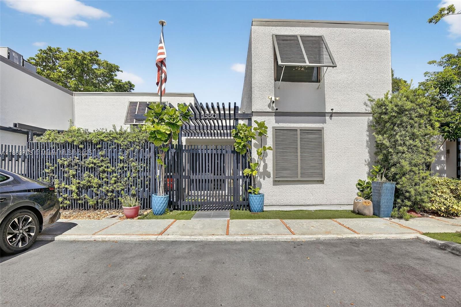 Pembroke Pines, Florida, 33026, United States, 3 Bedrooms Bedrooms, ,3 BathroomsBathrooms,Residential,For Sale,1954941