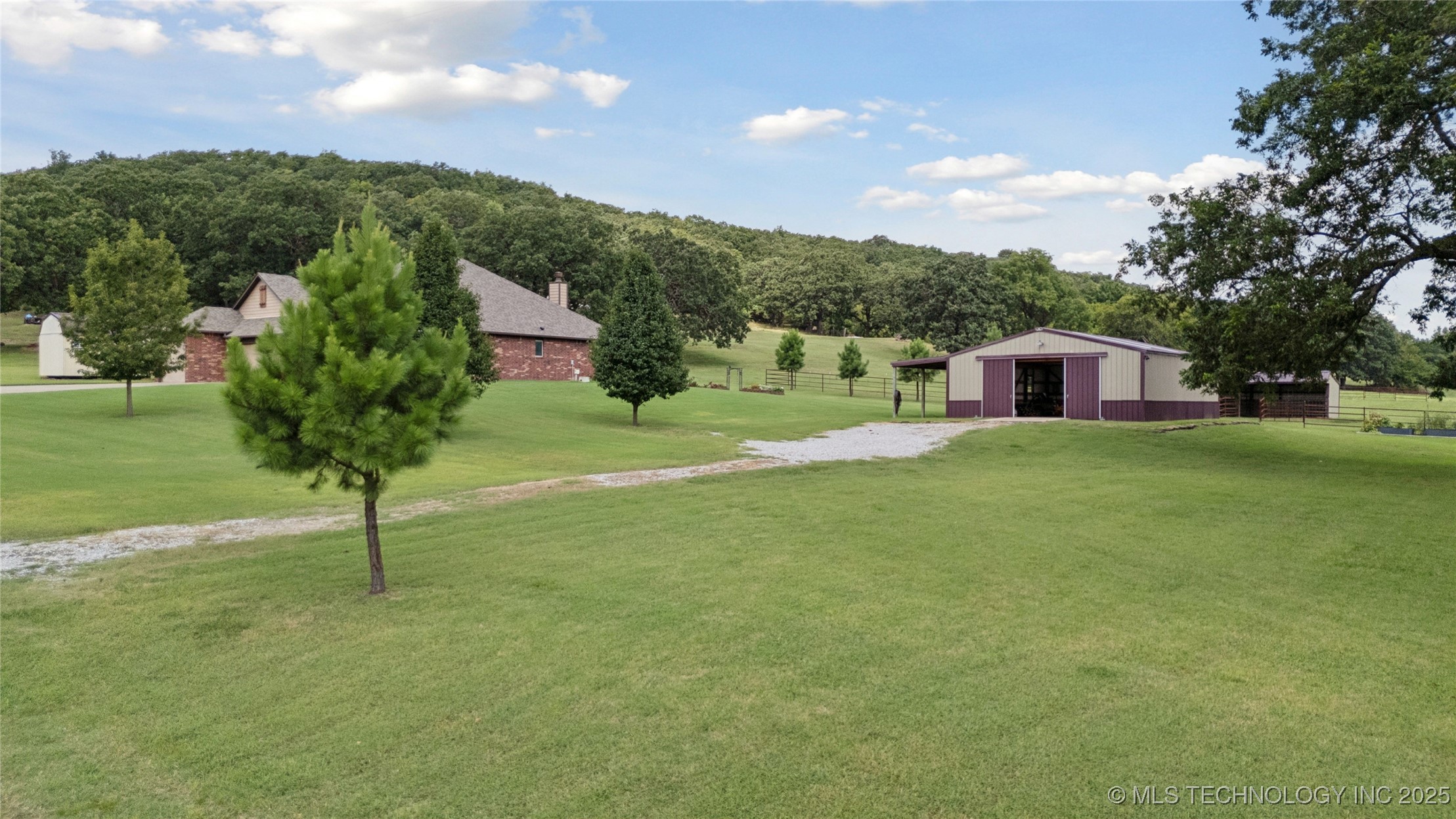 Kiefer, Oklahoma, 74041, United States, 3 Bedrooms Bedrooms, ,2 BathroomsBathrooms,Residential,For Sale,1917885