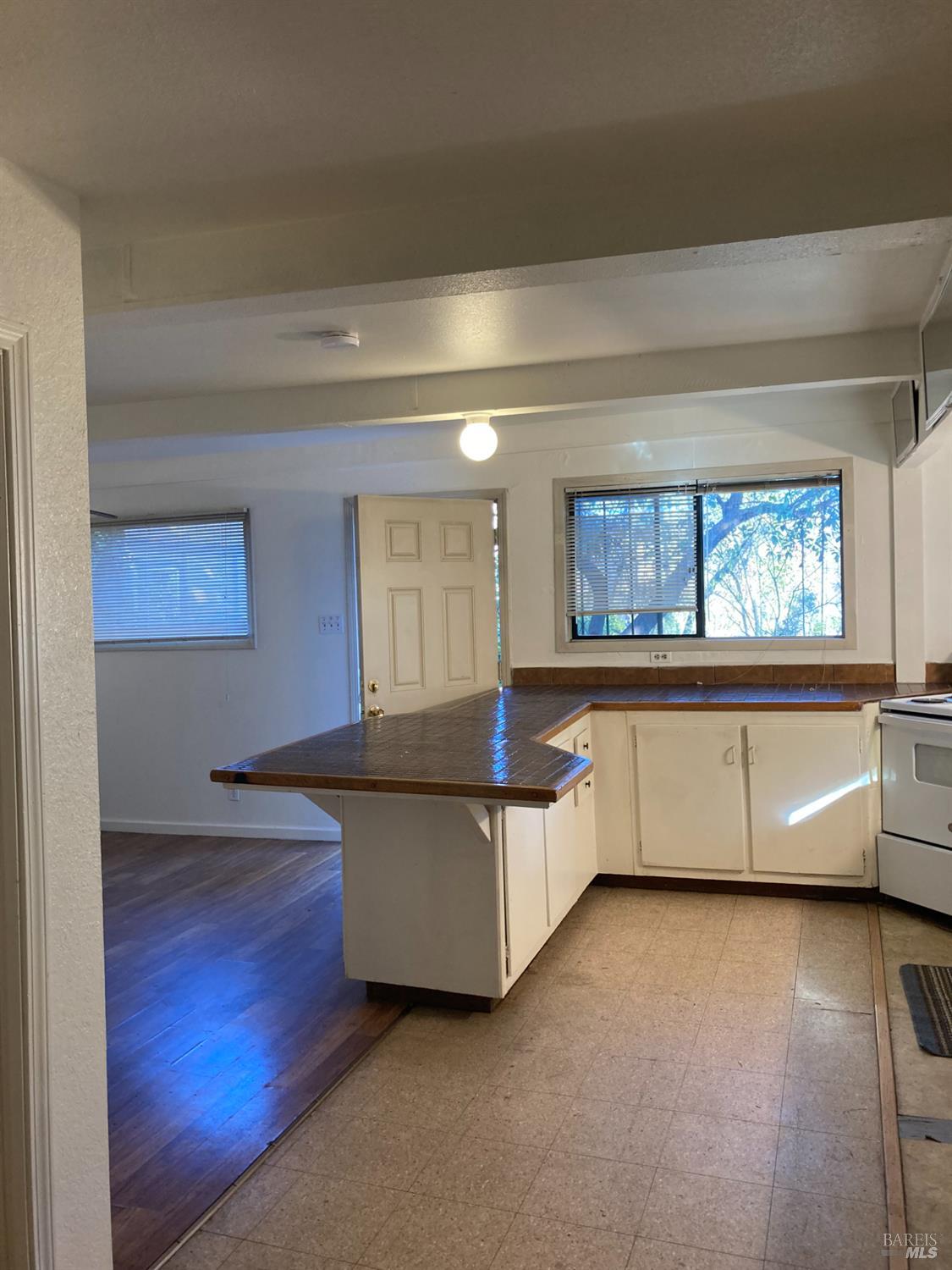 Ukiah, California, 95482, United States, 8 Bedrooms Bedrooms, ,4 BathroomsBathrooms,Residential,For Sale,1995478