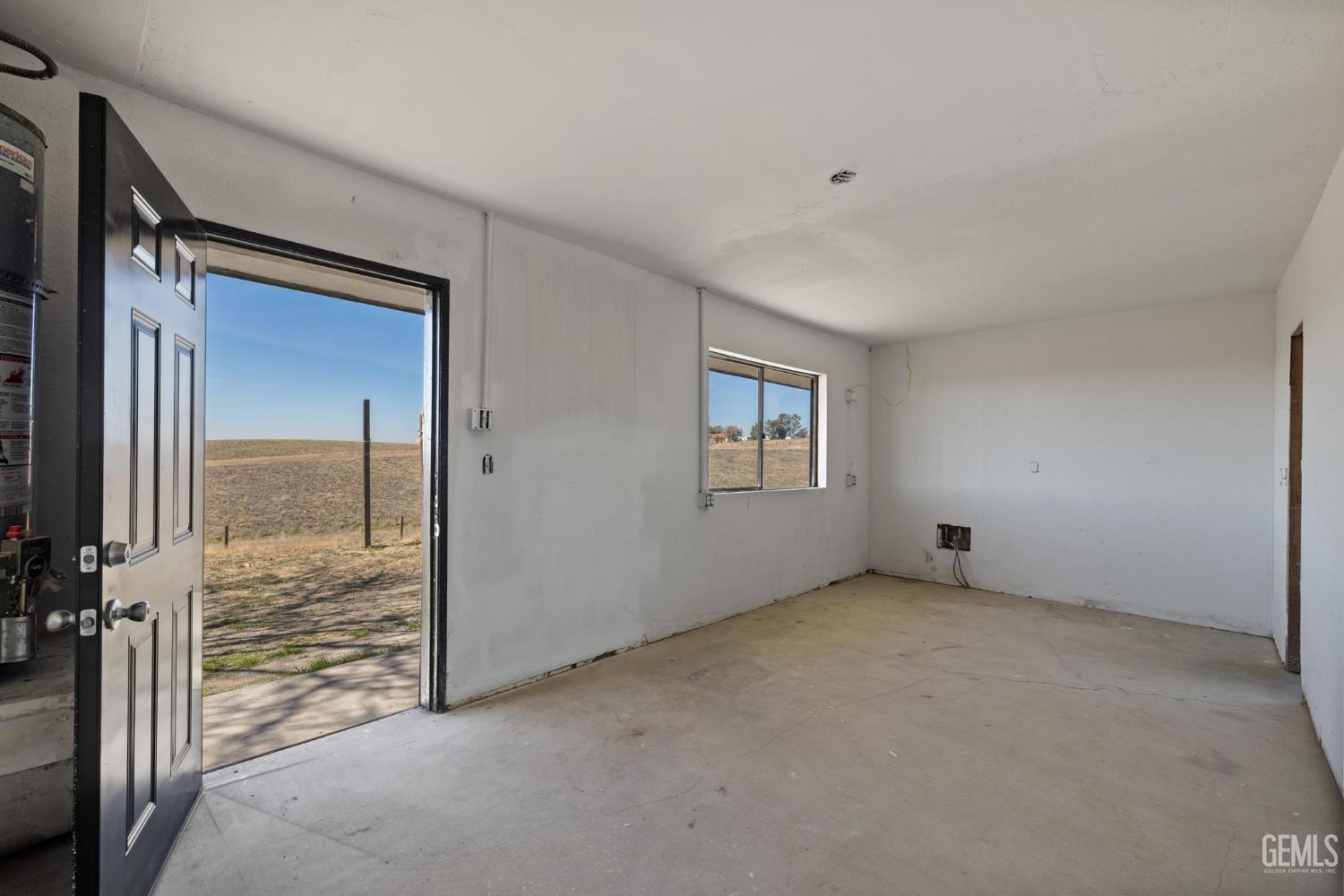 Mc Farland, California, 93250, United States, 3 Bedrooms Bedrooms, ,2 BathroomsBathrooms,Residential,For Sale,1994754