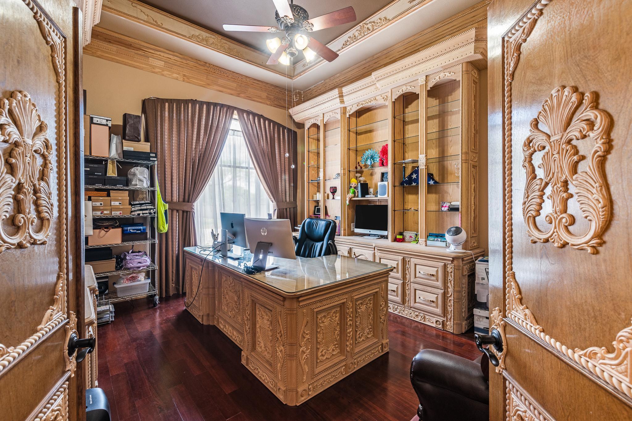 Kingsville, Texas, 78363, United States, 5 Bedrooms Bedrooms, ,6 BathroomsBathrooms,Residential,For Sale,1925551
