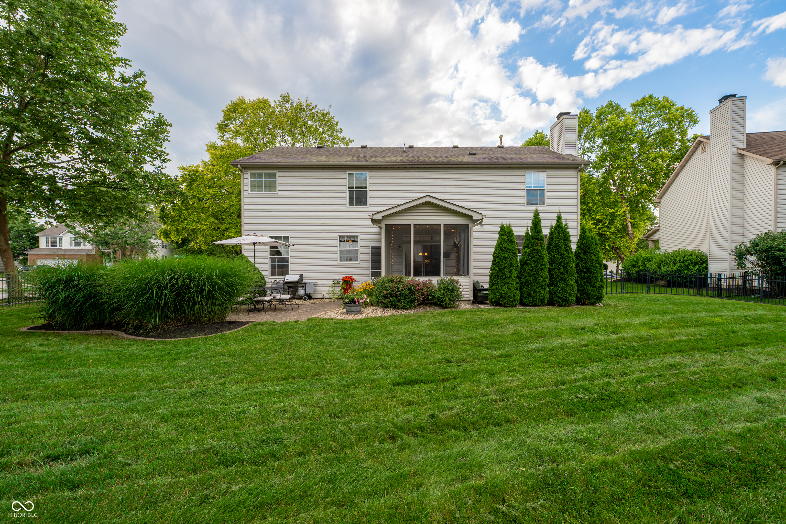 Carmel, Indiana, 46033, United States, 4 Bedrooms Bedrooms, ,4 BathroomsBathrooms,Residential,For Sale,1975371