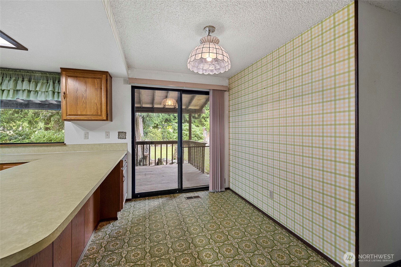 Burlington, Washington, 98233, United States, 4 Bedrooms Bedrooms, ,3 BathroomsBathrooms,Residential,For Sale,2002845