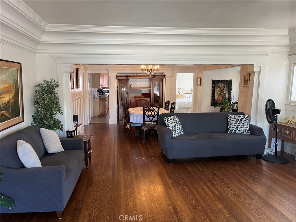 Los Angeles, California, 90026, United States, 3 Bedrooms Bedrooms, ,1 BathroomBathrooms,Residential,For Sale,1876735