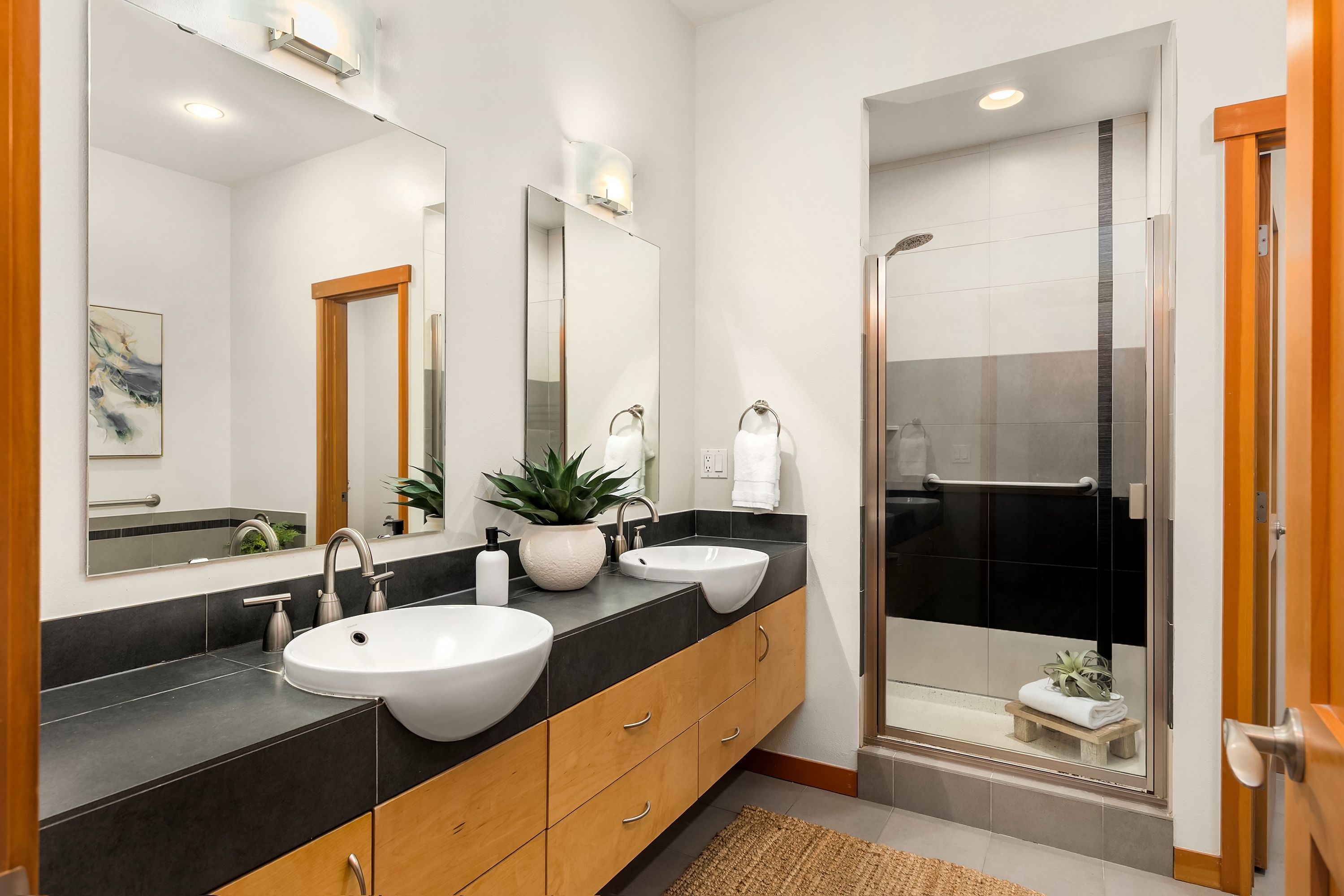  722 NE Vineyard Lane Unit #L102, Bainbridge Island, WA 98110 - 物件實景