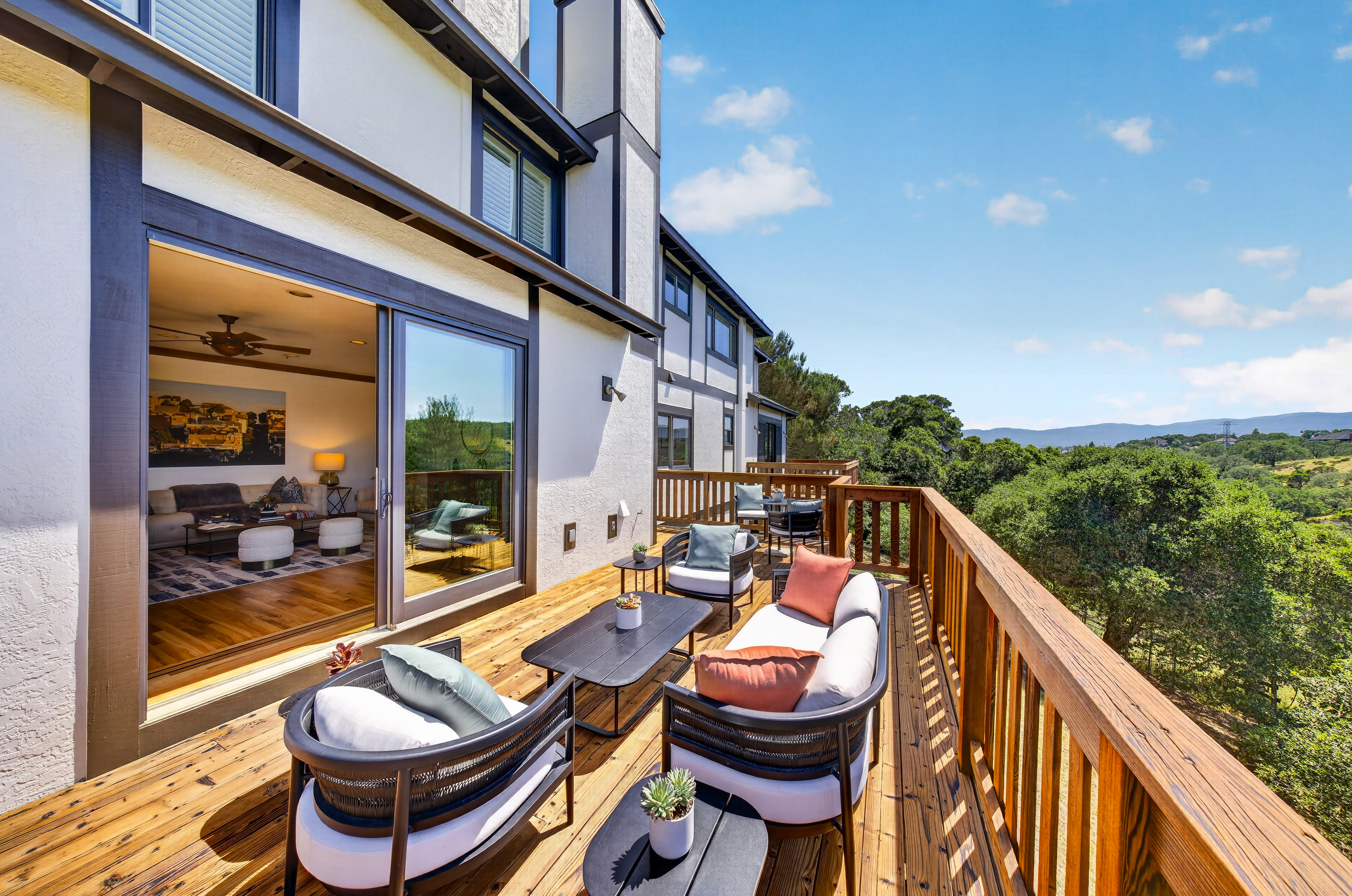  Grand Estate in Novato’s Prestigious Gated Lockton Lane - 物件實景