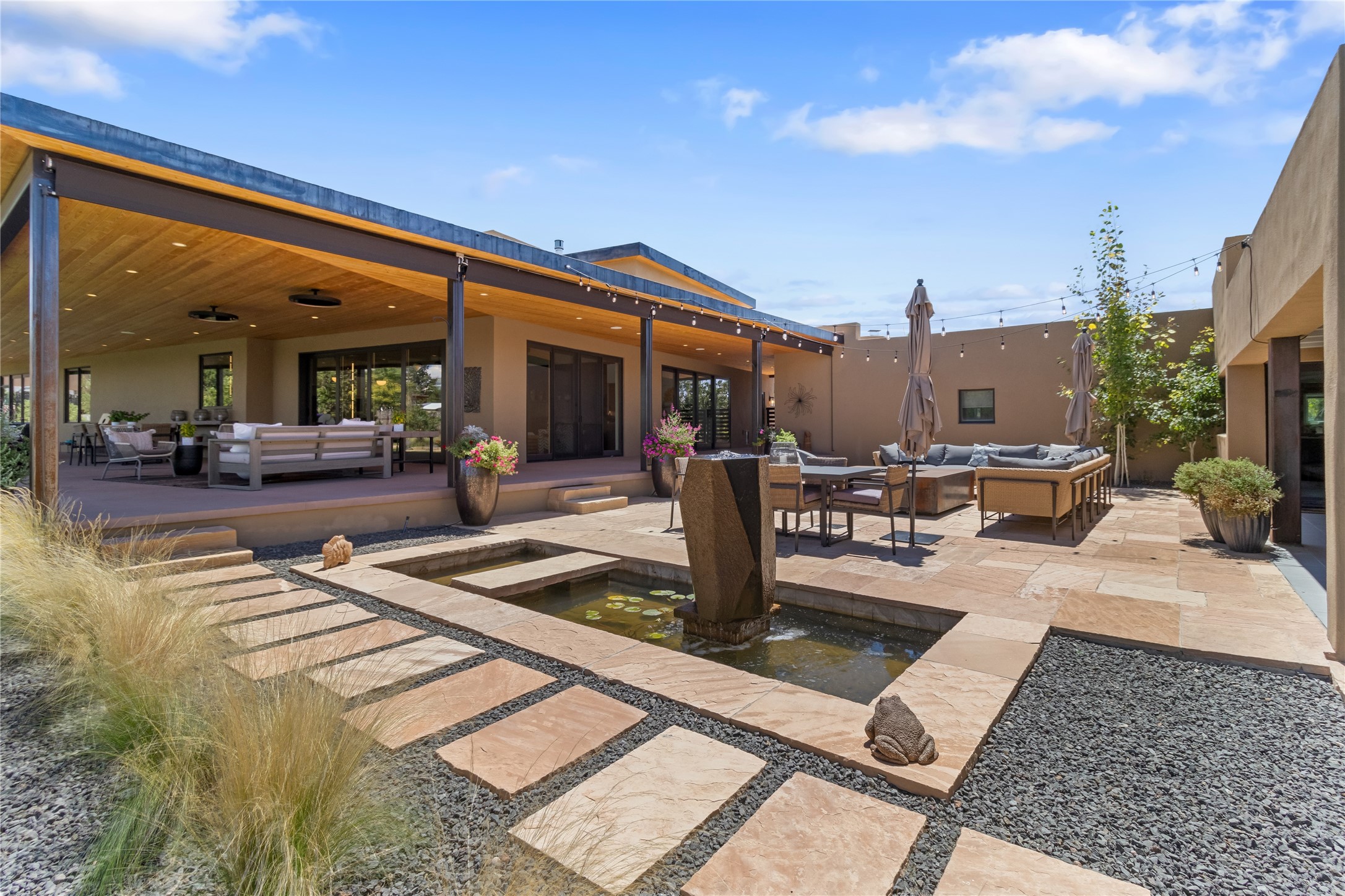 123 E. Lupita Road - 物件實景