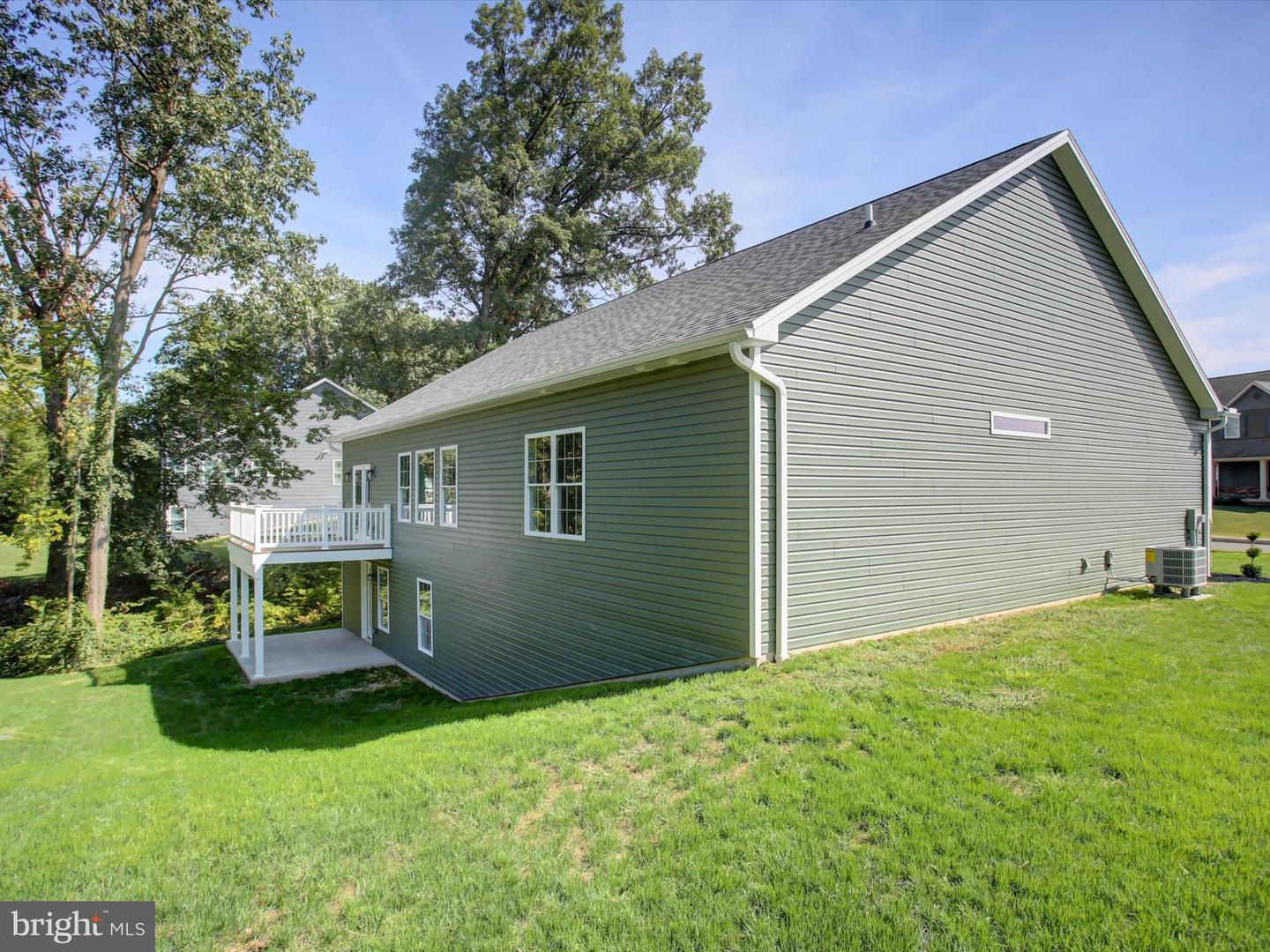 Greencastle, Pennsylvania, 17225, United States, 3 Bedrooms Bedrooms, ,2 BathroomsBathrooms,Residential,For Sale,1933339