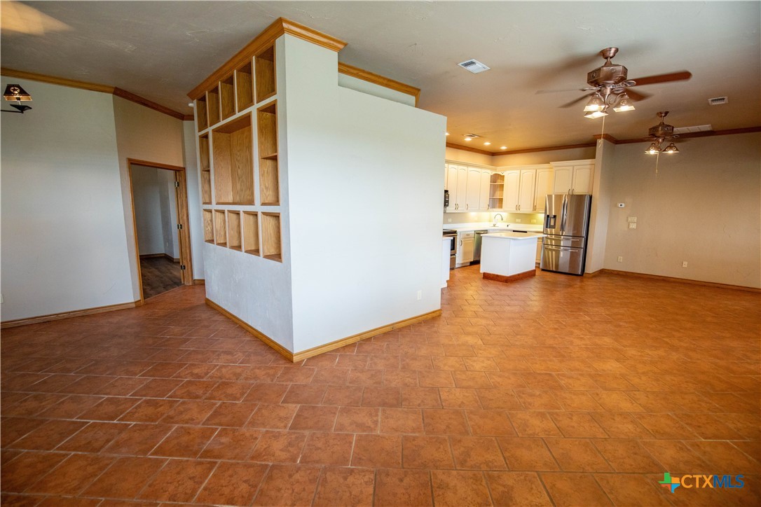 La Vernia, Texas, 78121, United States, 2 Bedrooms Bedrooms, ,3 BathroomsBathrooms,Residential,For Sale,2001735