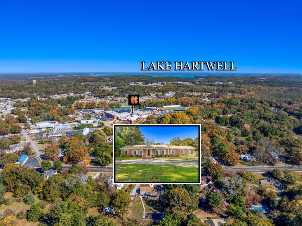 Hartwell, Georgia, 30643, United States, 4 Bedrooms Bedrooms, ,3 BathroomsBathrooms,Residential,For Sale,1989315