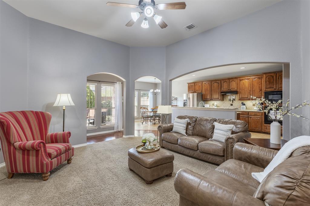 McKinney, Texas, 75070, United States, 5 Bedrooms Bedrooms, ,4 BathroomsBathrooms,Residential,For Sale,1993203