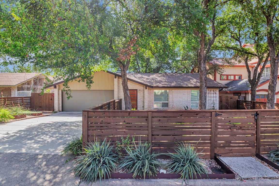 Austin, Texas, 78759, United States, 3 Bedrooms Bedrooms, ,2 BathroomsBathrooms,Residential,For Sale,1857770