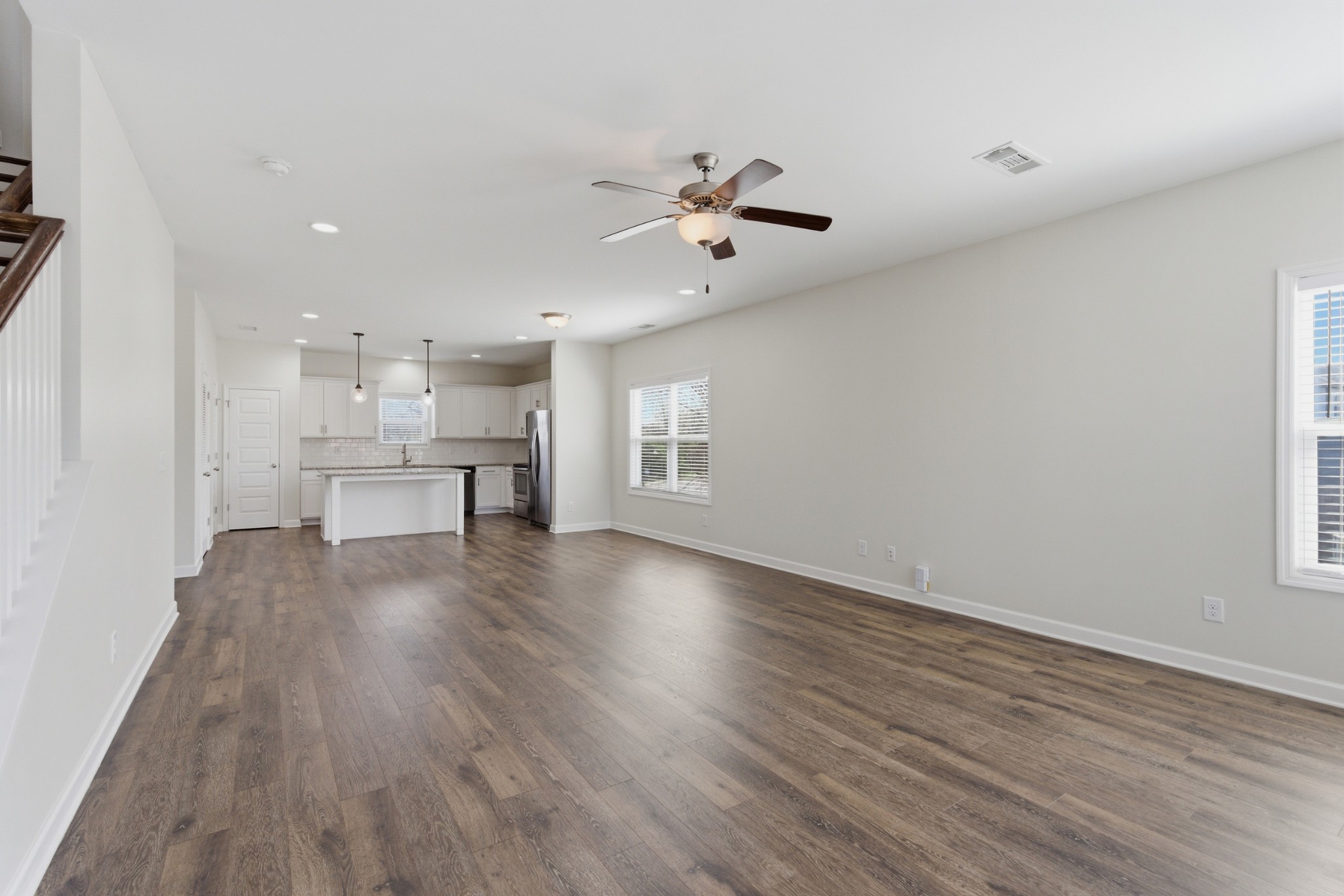  114 Walden Village Ct, Nashville, TN, 37210 - 物件實景