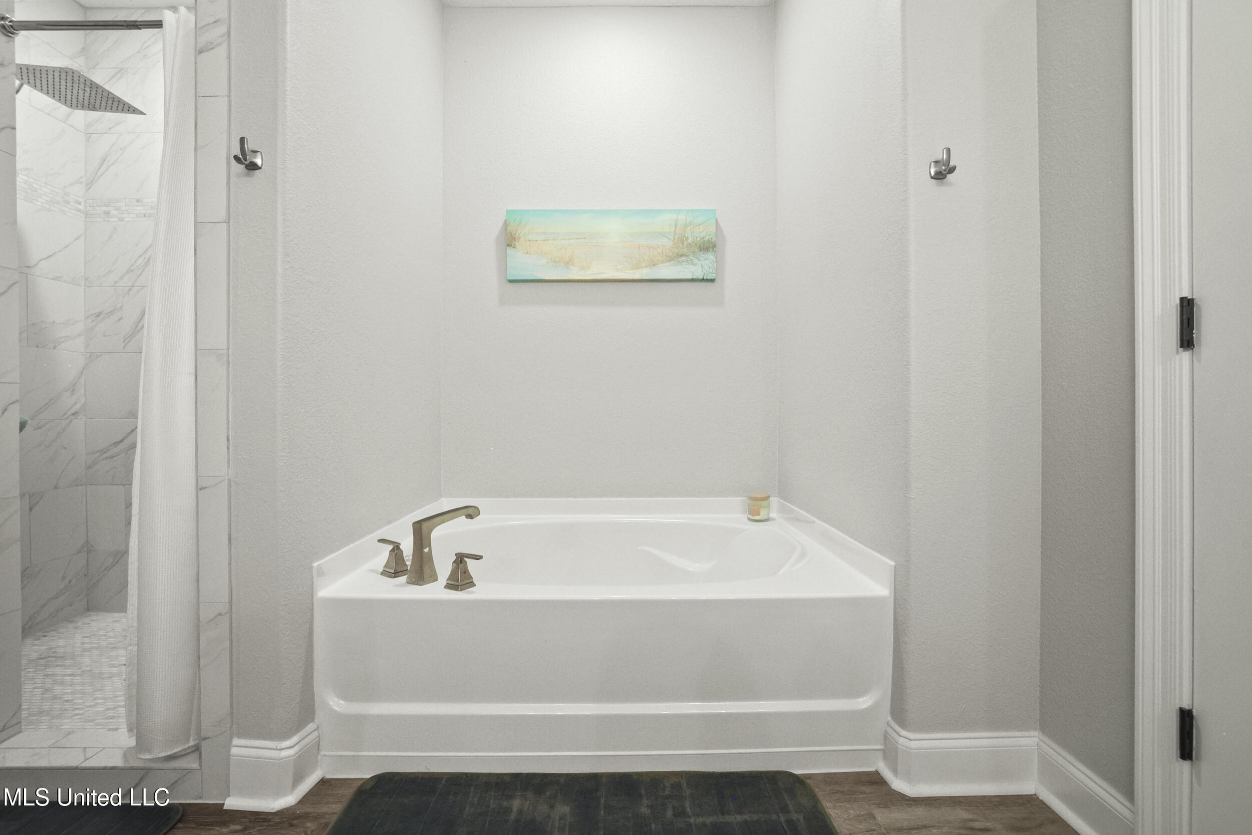 Biloxi, Mississippi, 39531, United States, 3 Bedrooms Bedrooms, ,3 BathroomsBathrooms,Residential,For Sale,1906978