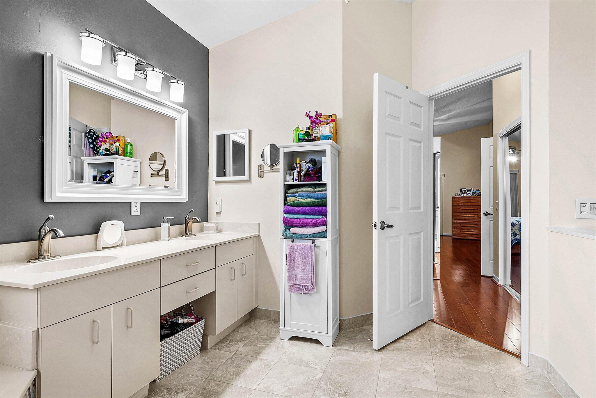 Boynton Beach, Florida, 33437, United States, 3 Bedrooms Bedrooms, ,2 BathroomsBathrooms,Residential,For Sale,1996648