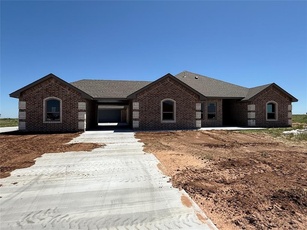 Altus, Oklahoma, 73521, United States, 4 Bedrooms Bedrooms, ,3 BathroomsBathrooms,Residential,For Sale,1980634