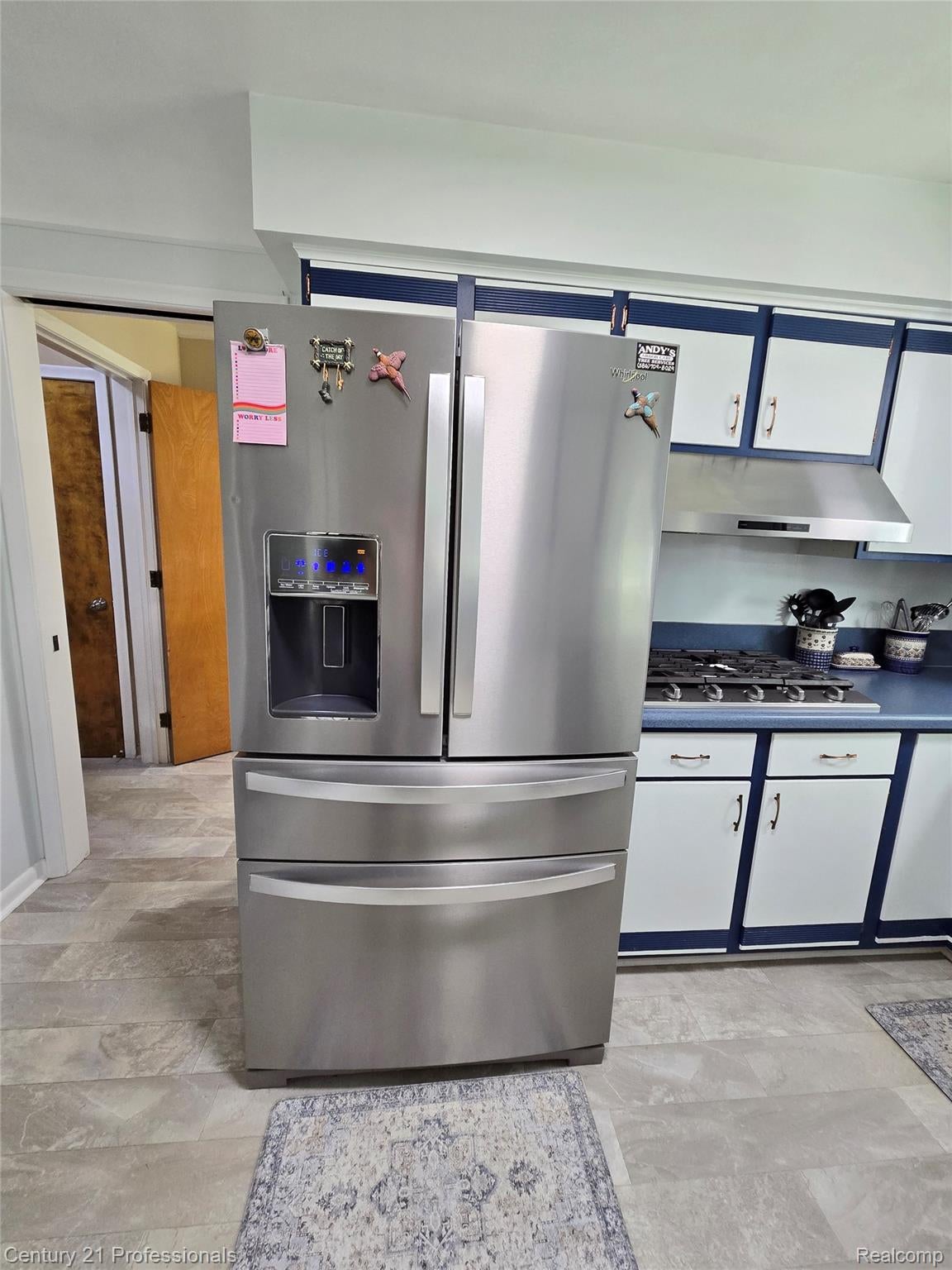 RochesterHills, Michigan, 48309, United States, 3 Bedrooms Bedrooms, ,3 BathroomsBathrooms,Residential,For Sale,1973960