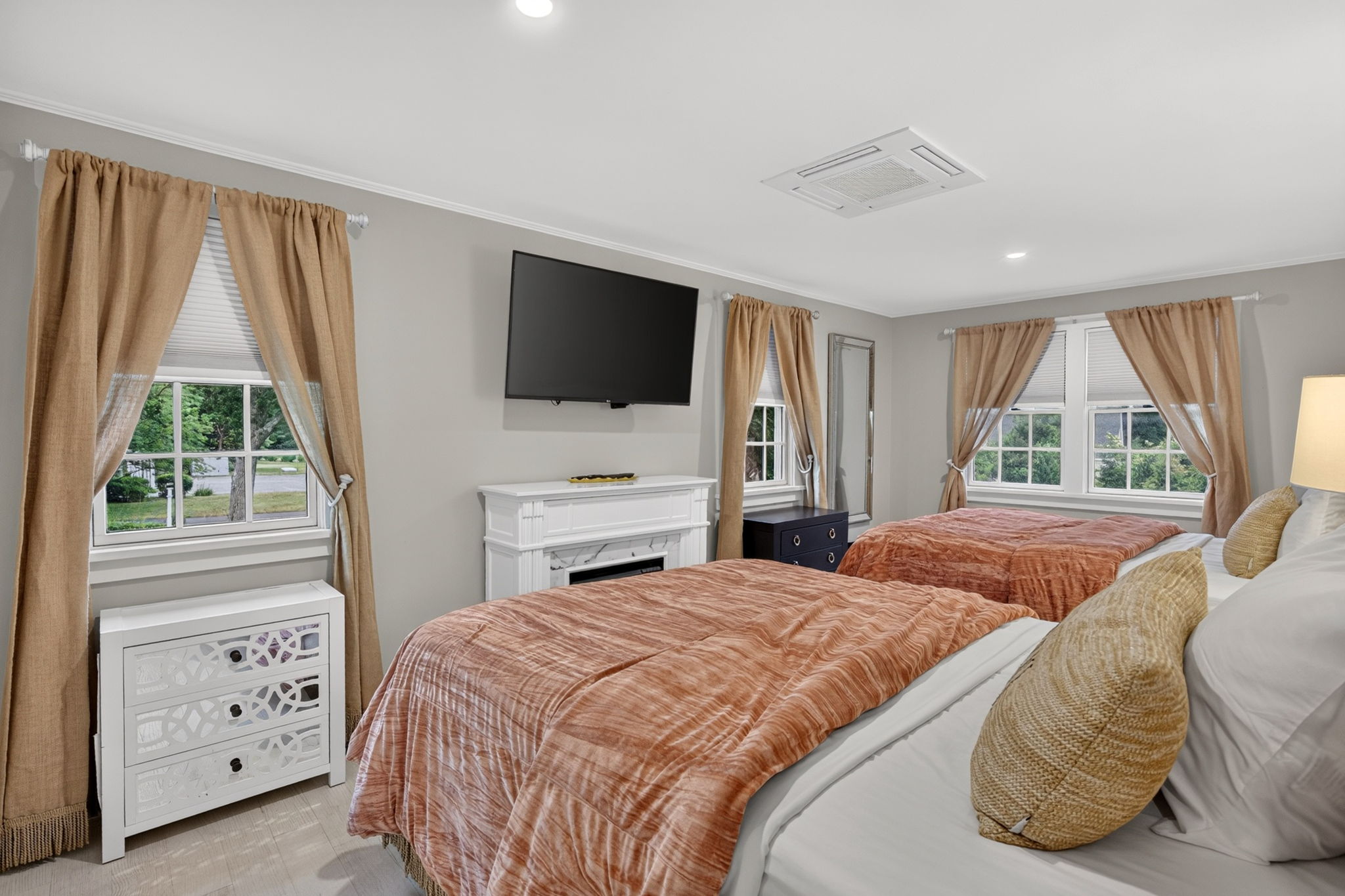  215 Route 6a, Dennis, MA, 02638 - 物件實景