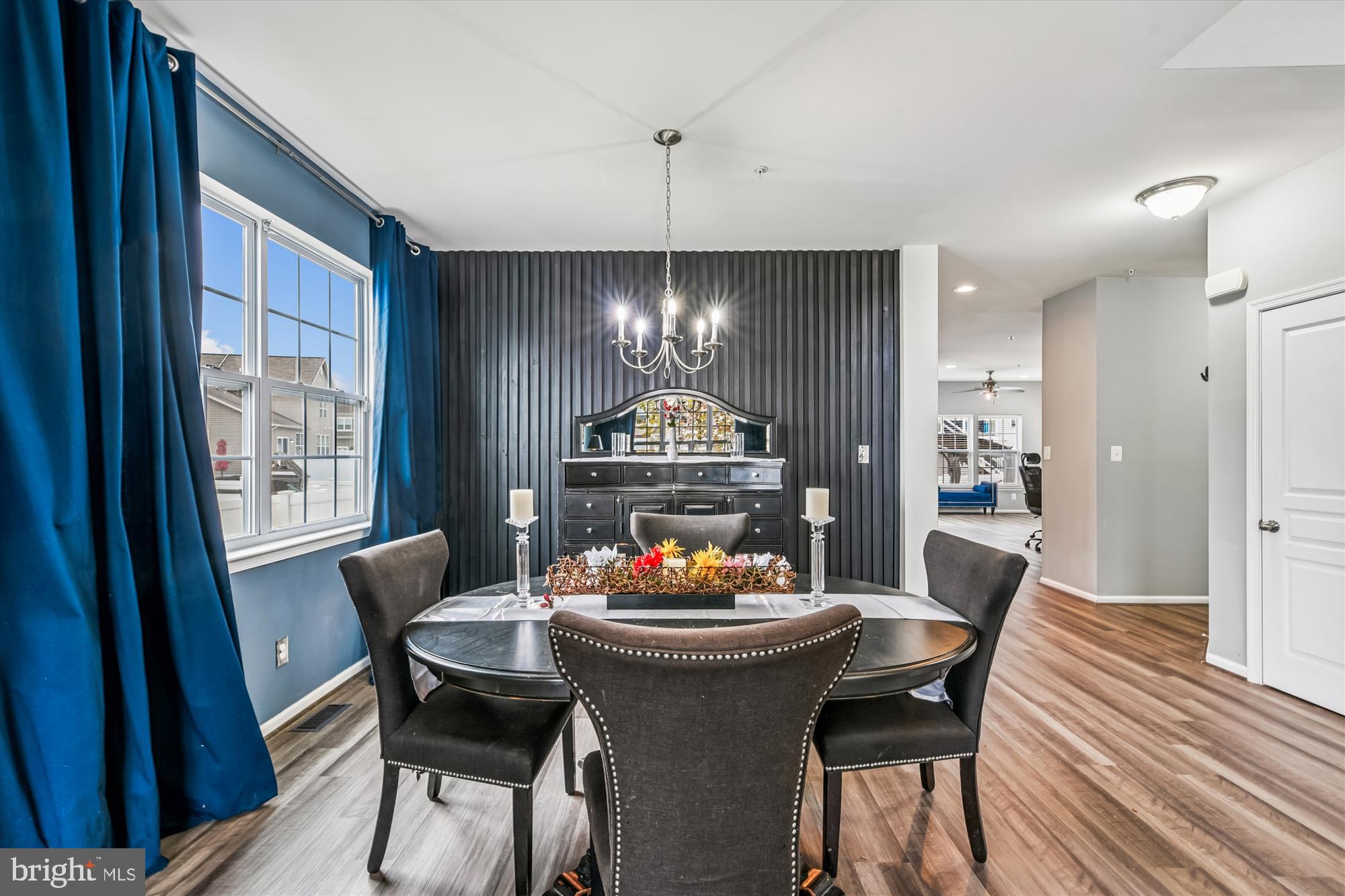 Aberdeen, Maryland, 21001, United States, 6 Bedrooms Bedrooms, ,5 BathroomsBathrooms,Residential,For Sale,1996659