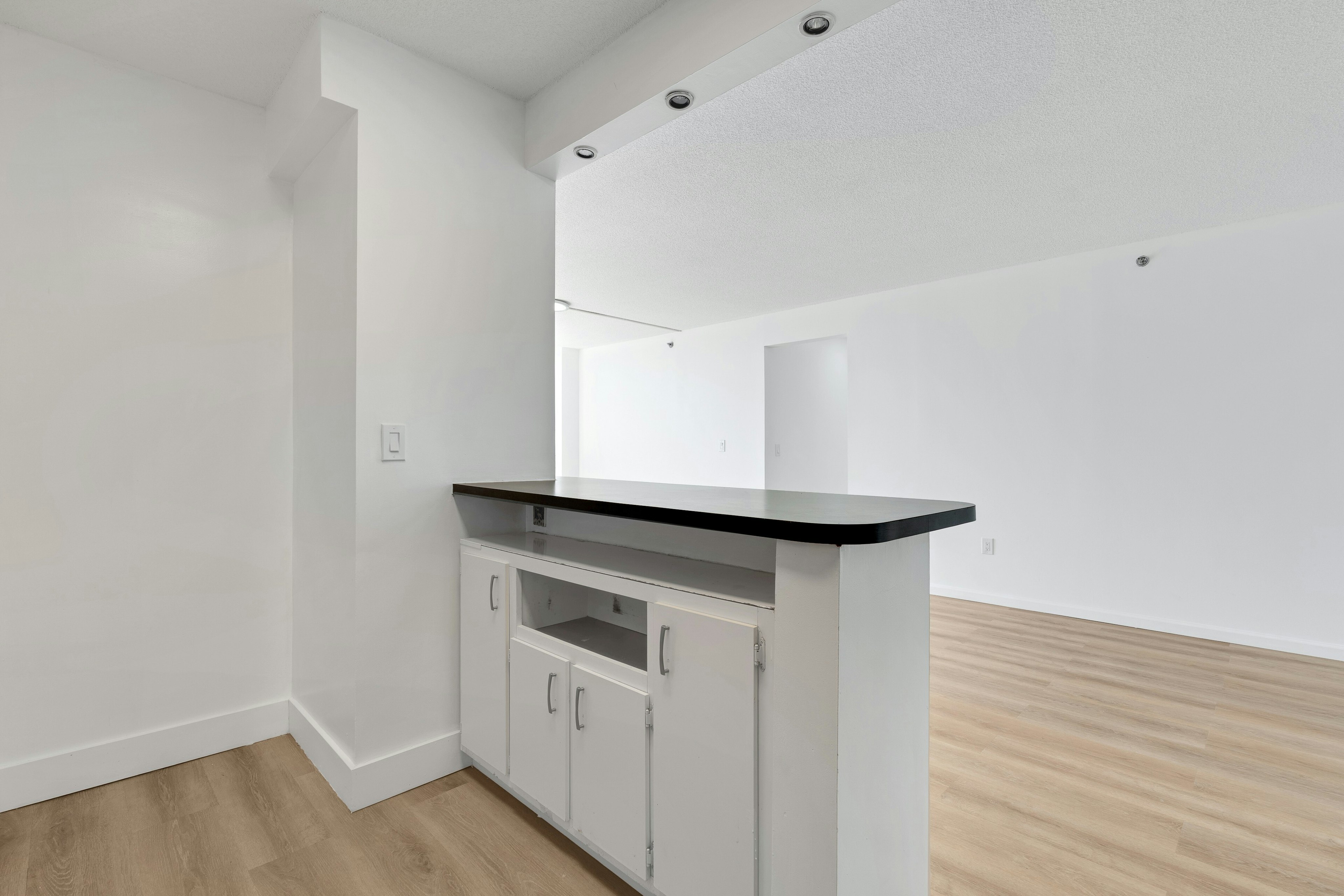  45 River Dr.  #702, Jersey City, NJ 07302 - 物件實景
