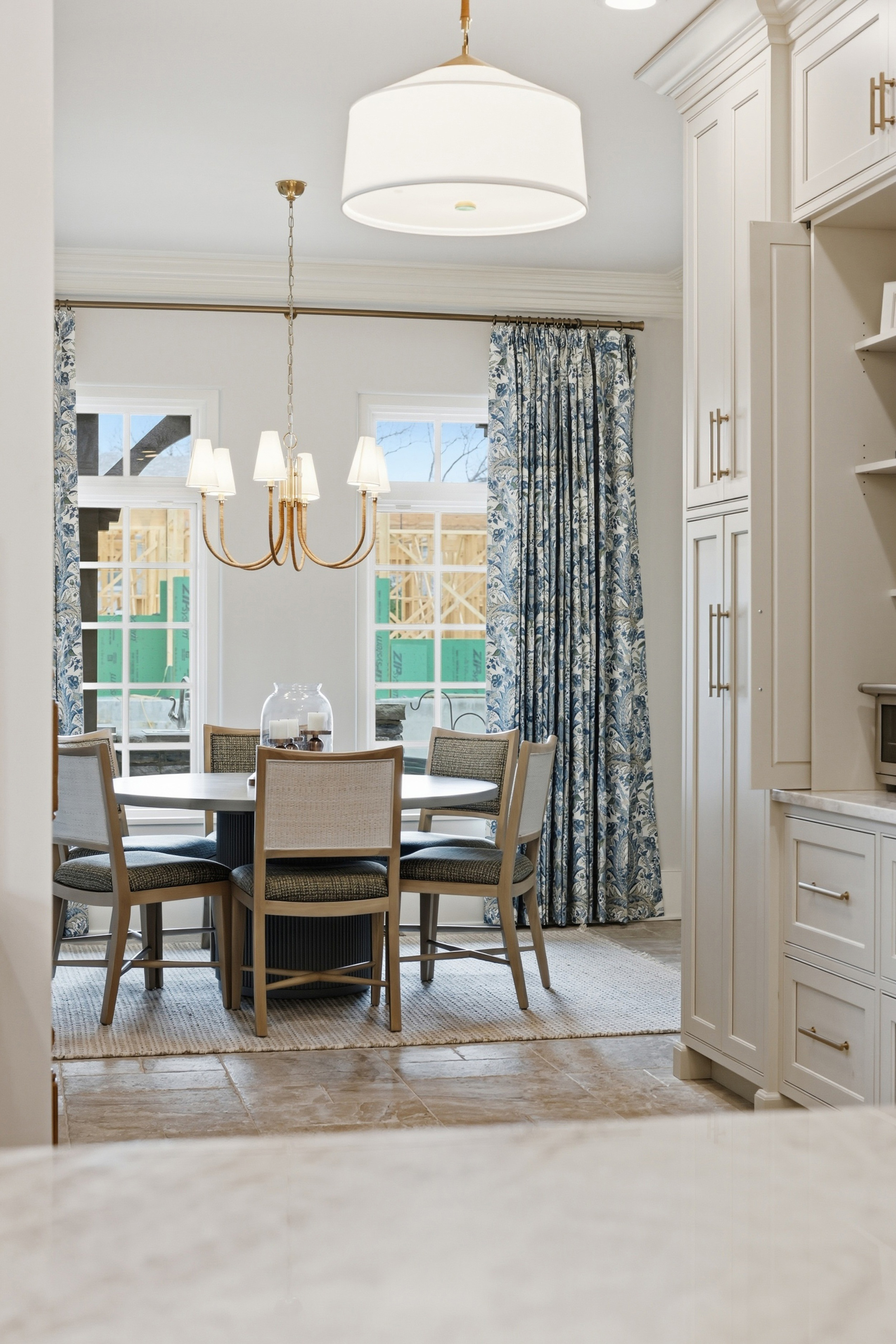  4848 Chelmsbury Lane - 物件實景