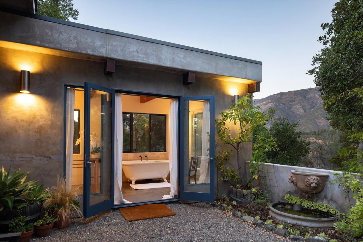 47320 Highway 1, Big Sur, California, 93920, United States, 11 Bedrooms Bedrooms, ,9 BathroomsBathrooms,Residential,For Sale,47320 Highway 1,1659242