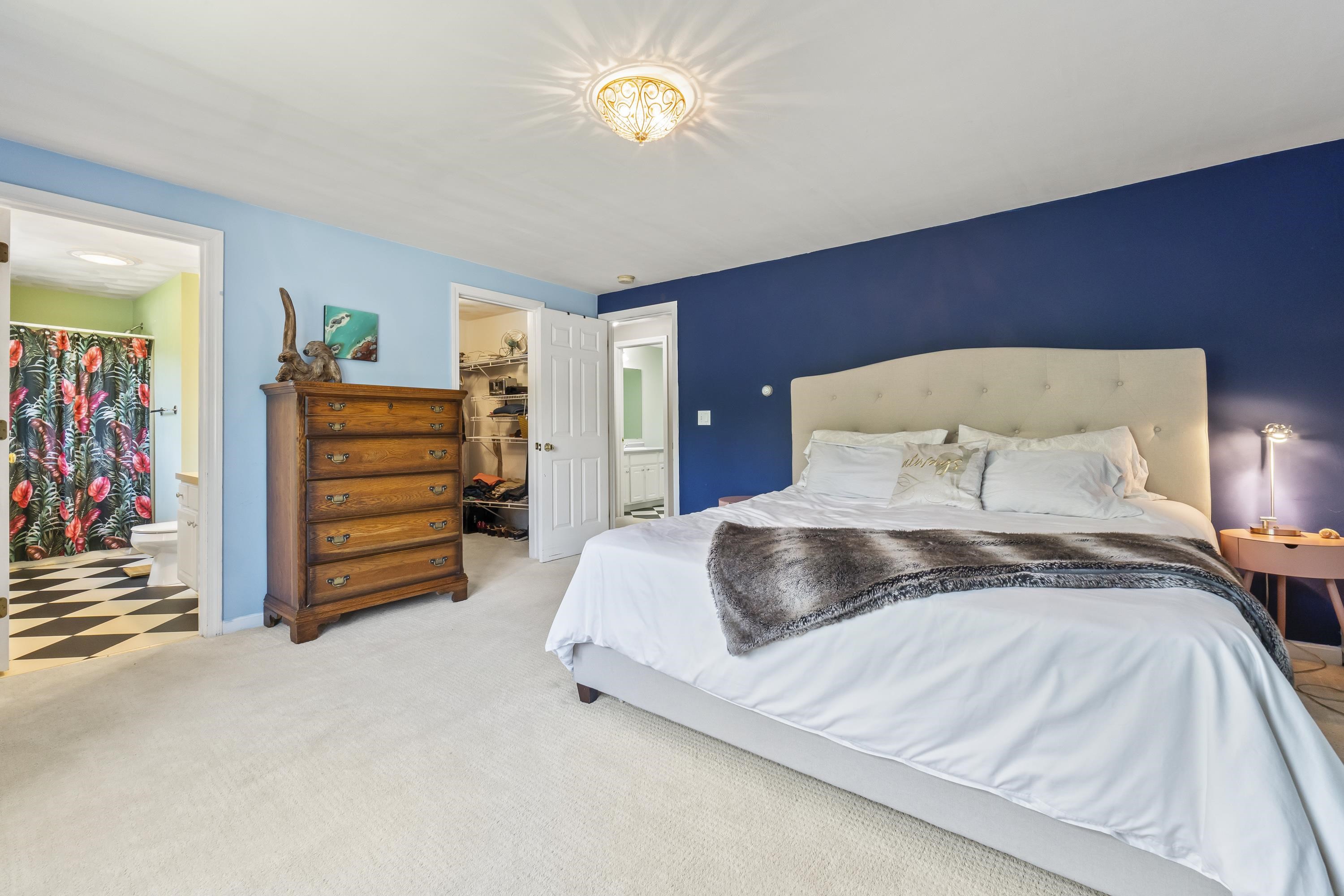 York, Maine, 03909, United States, 3 Bedrooms Bedrooms, ,4 BathroomsBathrooms,Residential,For Sale,1938259