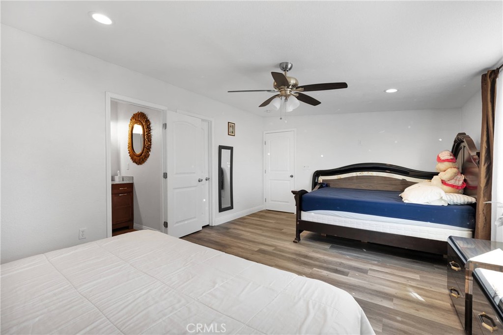 Hesperia, California, 92345, United States, 4 Bedrooms Bedrooms, ,3 BathroomsBathrooms,Residential,For Sale,1980738