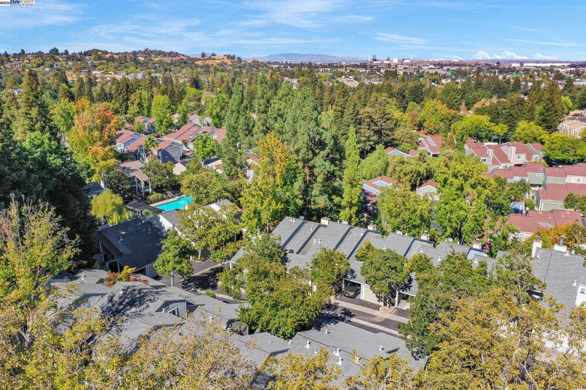 Pleasant Hill, California, 94523, United States, 4 Bedrooms Bedrooms, ,2 BathroomsBathrooms,Residential,For Sale,1991130