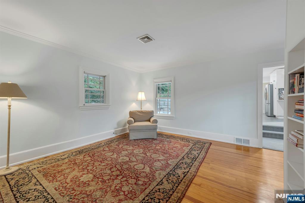 Ramsey, New Jersey, 07446, United States, 6 Bedrooms Bedrooms, ,5 BathroomsBathrooms,Residential,For Sale,1847263