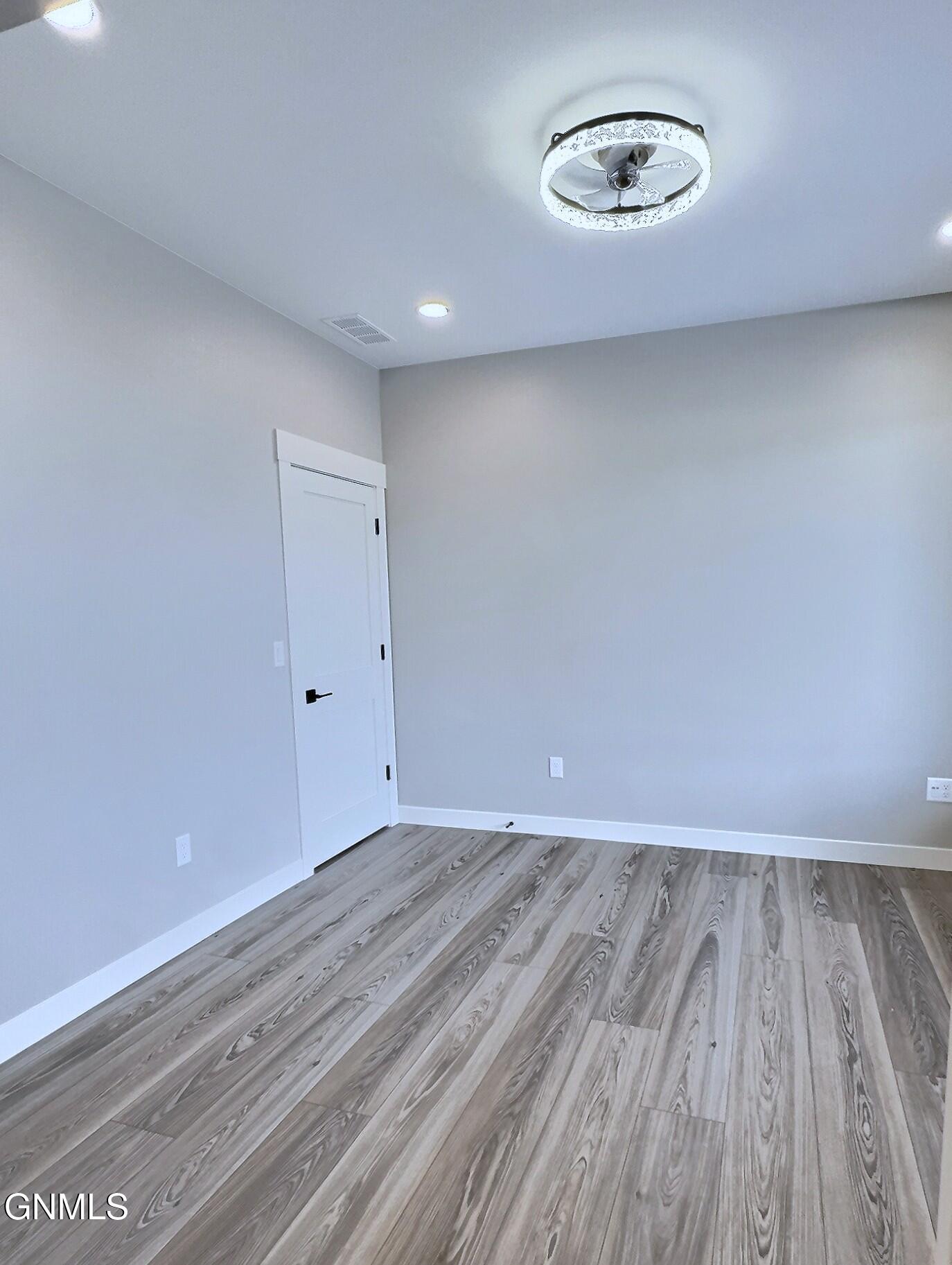 Bismarck, North Dakota, 58503, United States, 3 Bedrooms Bedrooms, ,4 BathroomsBathrooms,Residential,For Sale,2027923