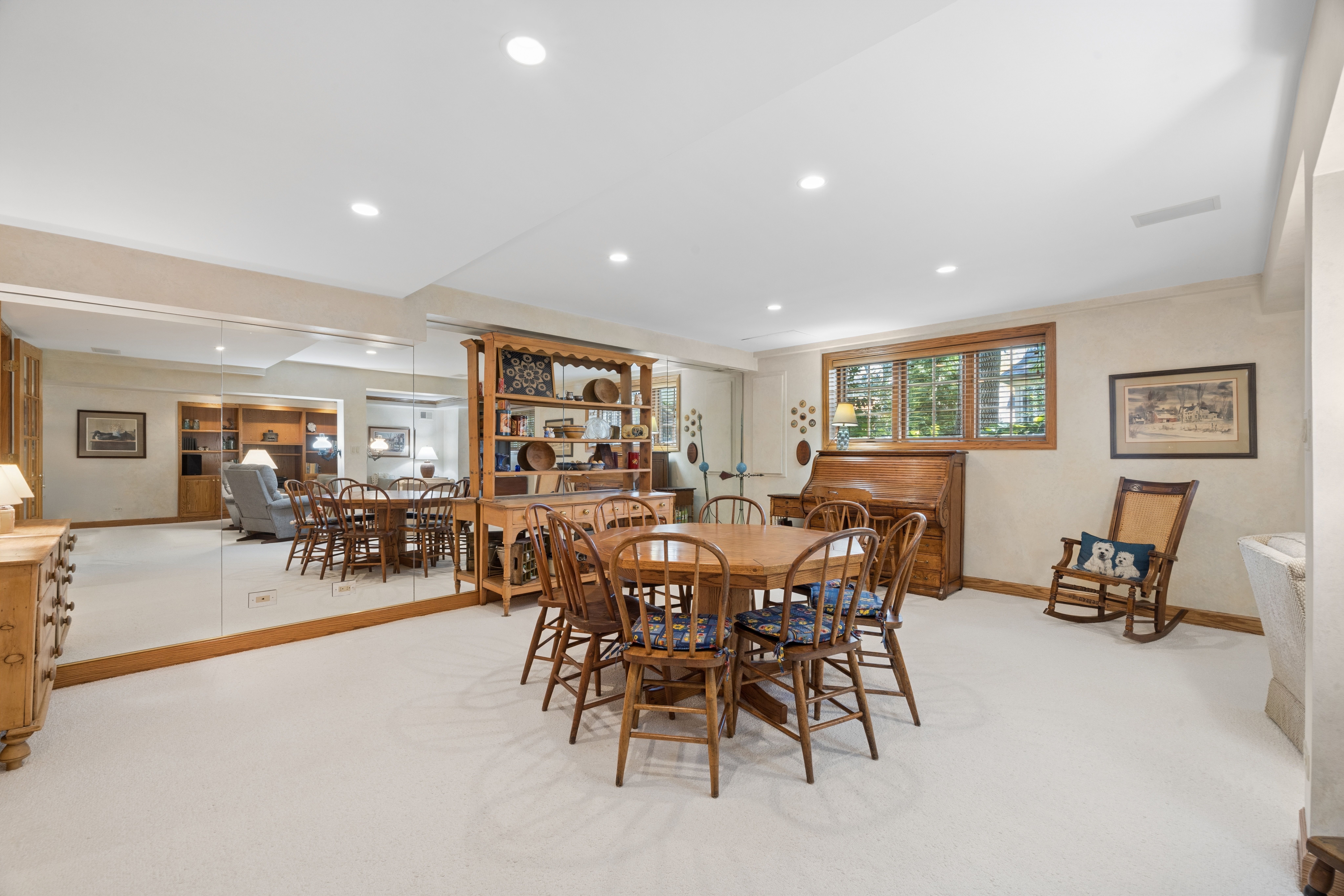  Lovely and Meticulously Maintained Townhome in Desirable Tartan Lakes - 物件實景