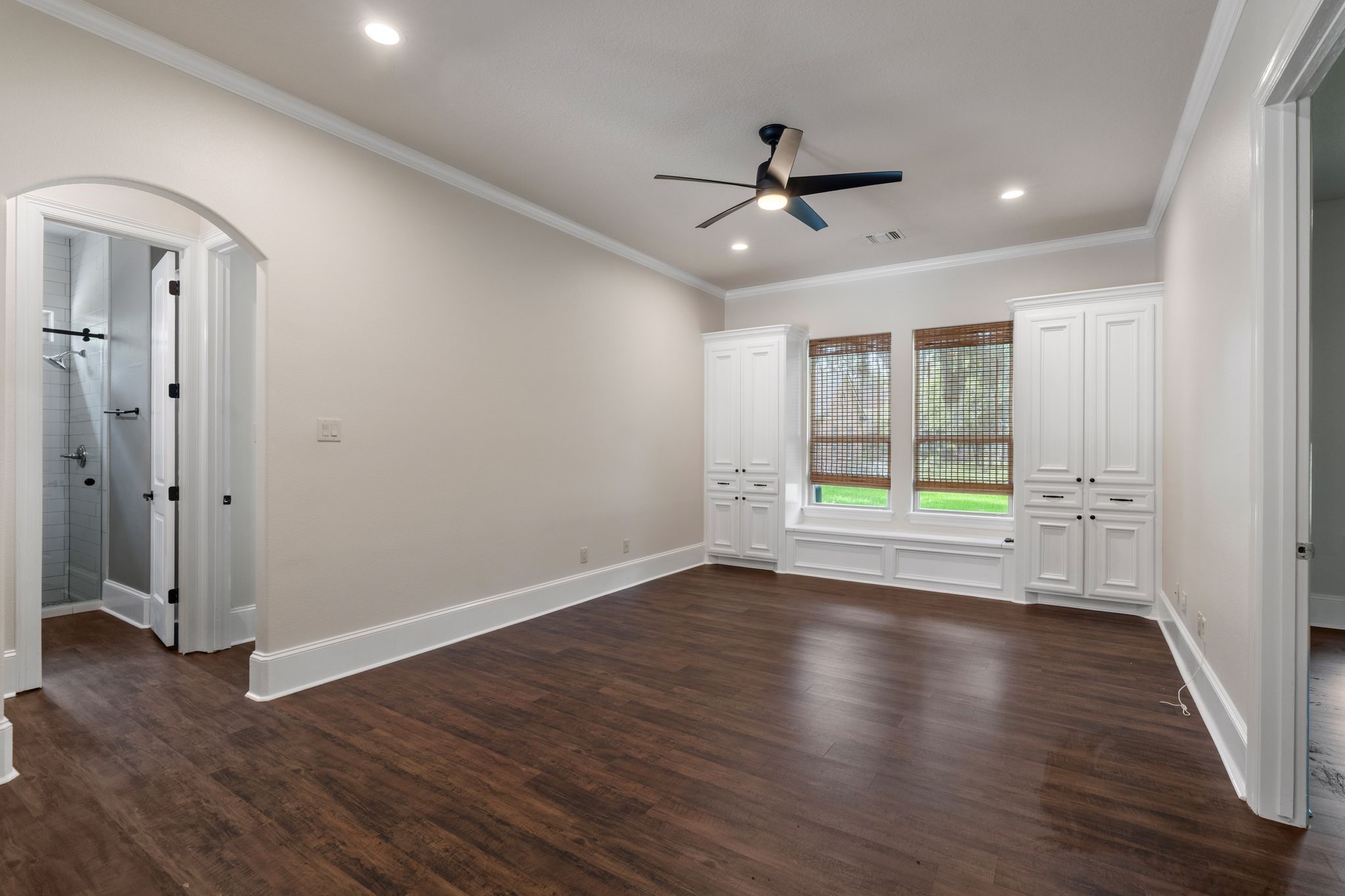  3422 Woodbine Drive - 物件實景