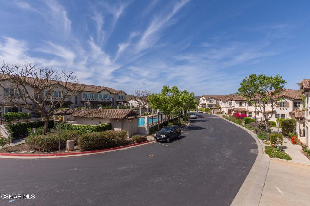 Newbury Park, California, 91320, United States, 3 Bedrooms Bedrooms, ,3 BathroomsBathrooms,Residential,For Sale,1923498