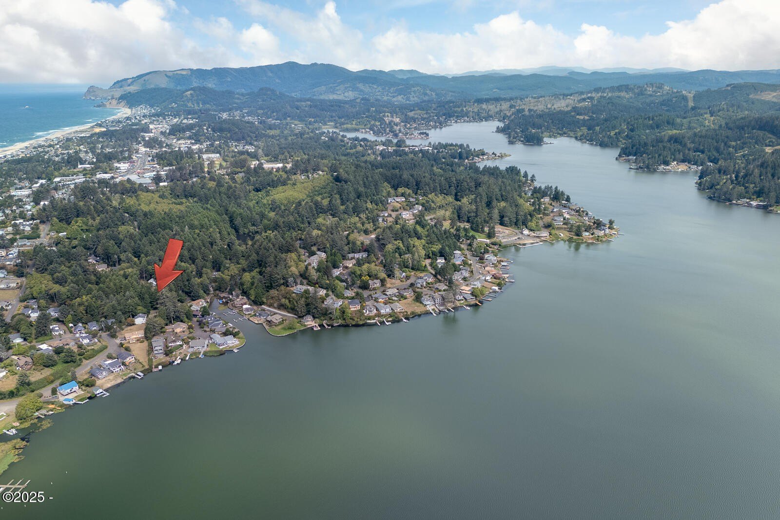 Lincoln City, Oregon, 97367, United States, 2 Bedrooms Bedrooms, ,Residential,For Sale,1950002