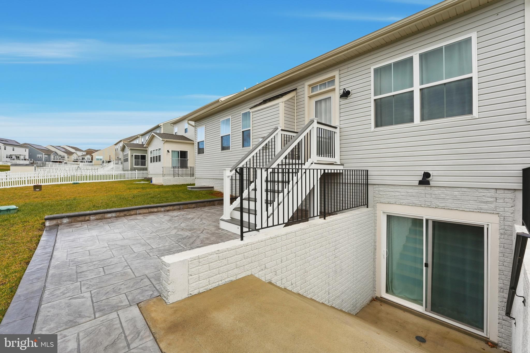 Jeffersonton, Virginia, 22724, United States, 4 Bedrooms Bedrooms, ,3 BathroomsBathrooms,Residential,For Sale,2005610