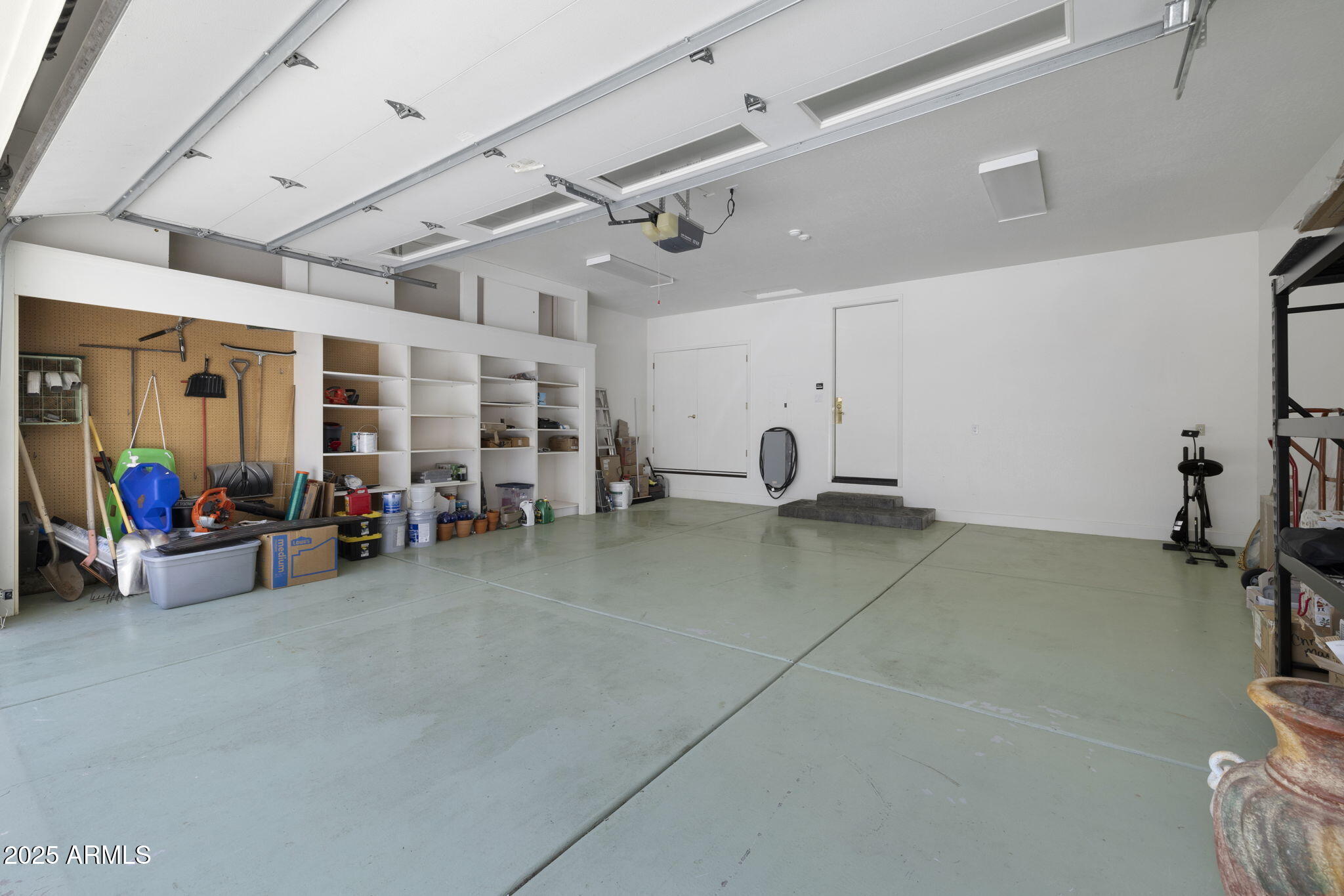 Munds Park, Arizona, 86017, United States, 5 Bedrooms Bedrooms, ,4 BathroomsBathrooms,Residential,For Sale,1932154