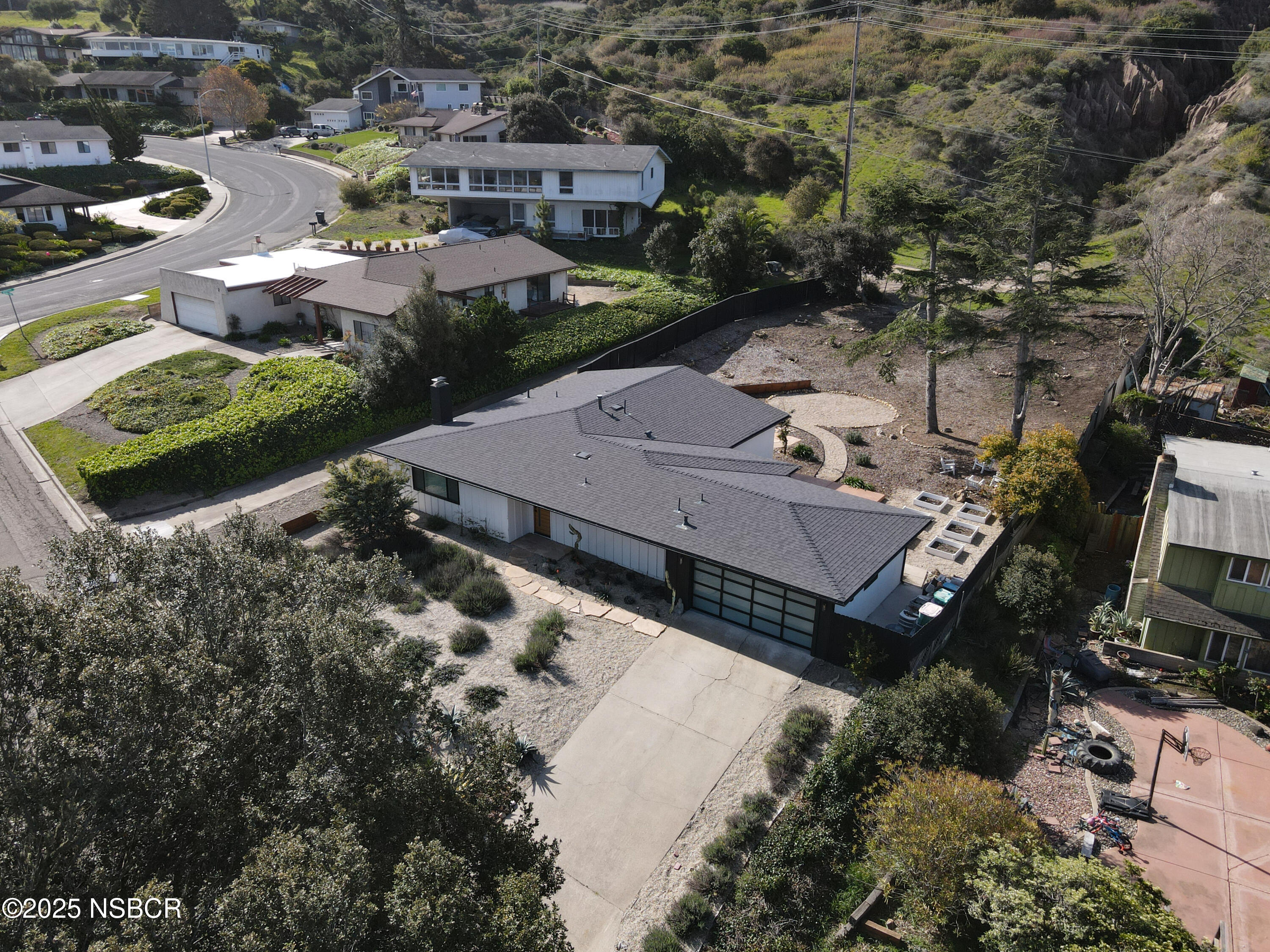 Lompoc, California, 93436, United States, 3 Bedrooms Bedrooms, ,2 BathroomsBathrooms,Residential,For Sale,1944783