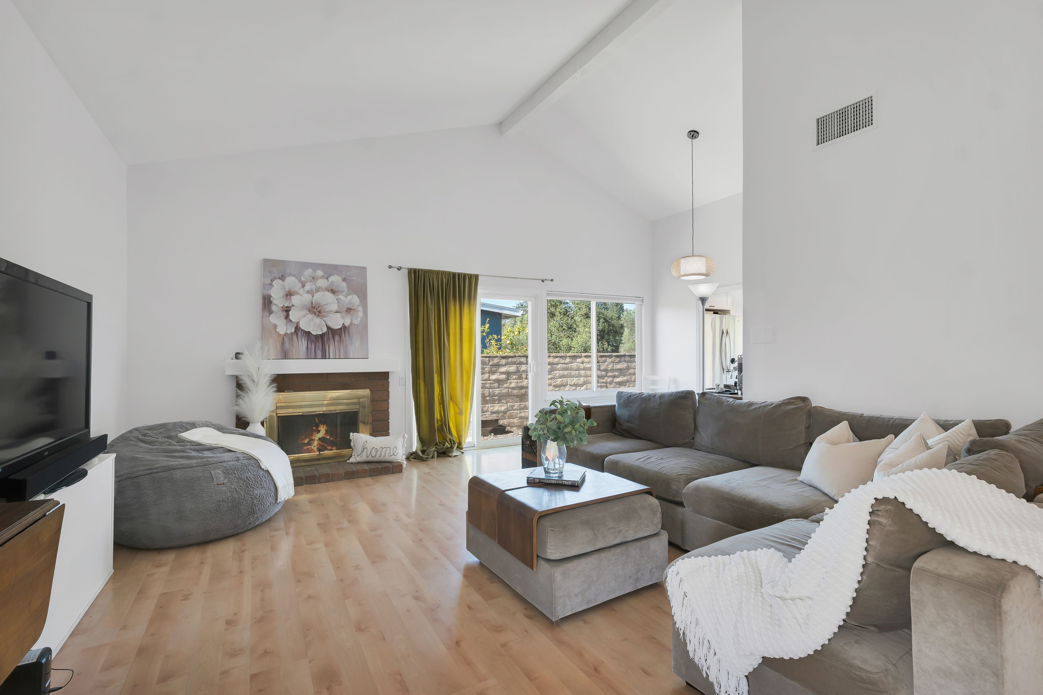  351 S. Greenway Avenue, Newbury Park - 物件實景