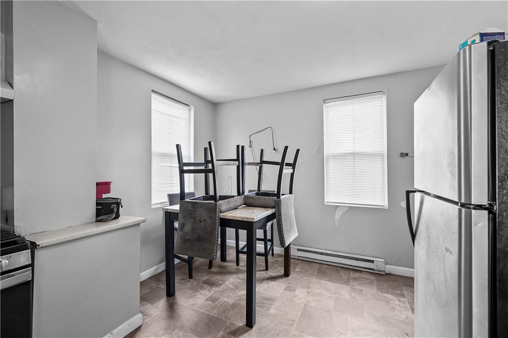 Woonsocket, Rhode Island, 02895, United States, 7 Bedrooms Bedrooms, ,3 BathroomsBathrooms,Residential,For Sale,1935382