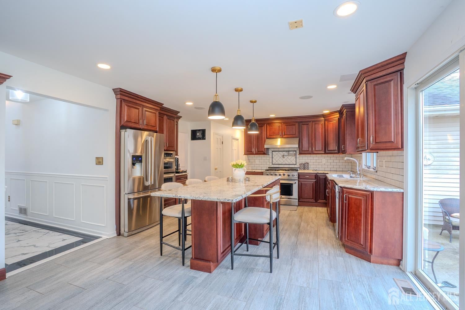 North Brunswick, New Jersey, 08902, United States, 5 Bedrooms Bedrooms, ,3 BathroomsBathrooms,Residential,For Sale,2002843