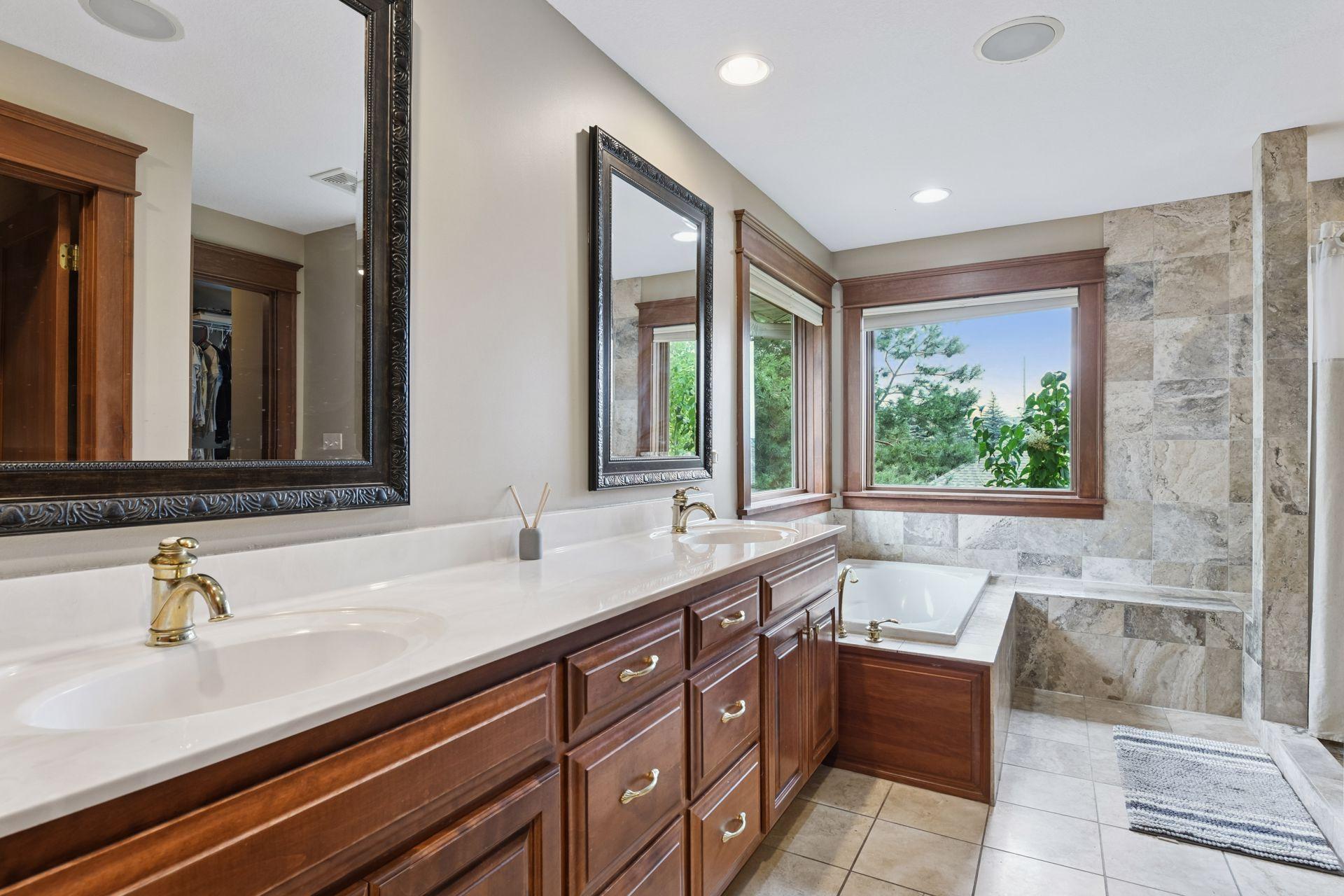 Chaska, Minnesota, 55318, United States, 5 Bedrooms Bedrooms, ,3 BathroomsBathrooms,Residential,For Sale,1907432