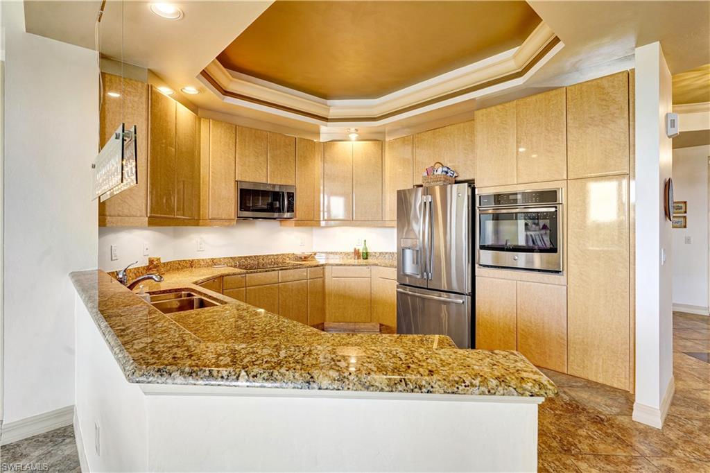 Fort Myers, Florida, 33907, United States, 2 Bedrooms Bedrooms, ,3 BathroomsBathrooms,Residential,For Sale,1994873