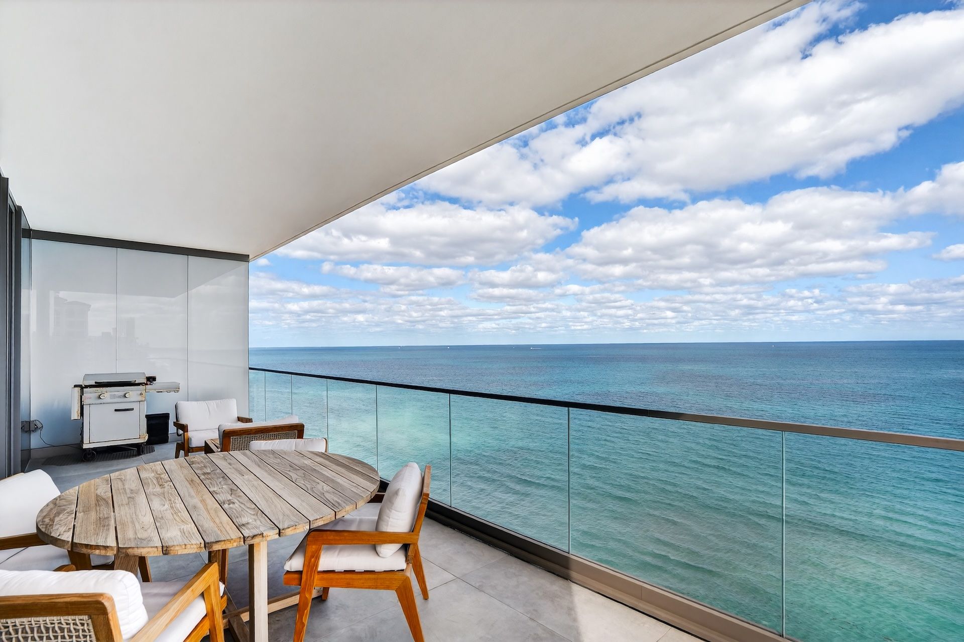  2000 S Ocean Dr, Hallandale Beach, FL, 33009 - 物件實景
