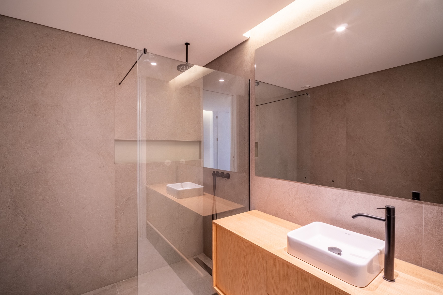  Semi-detached house, 4 bedrooms, for Sale - 物件實景