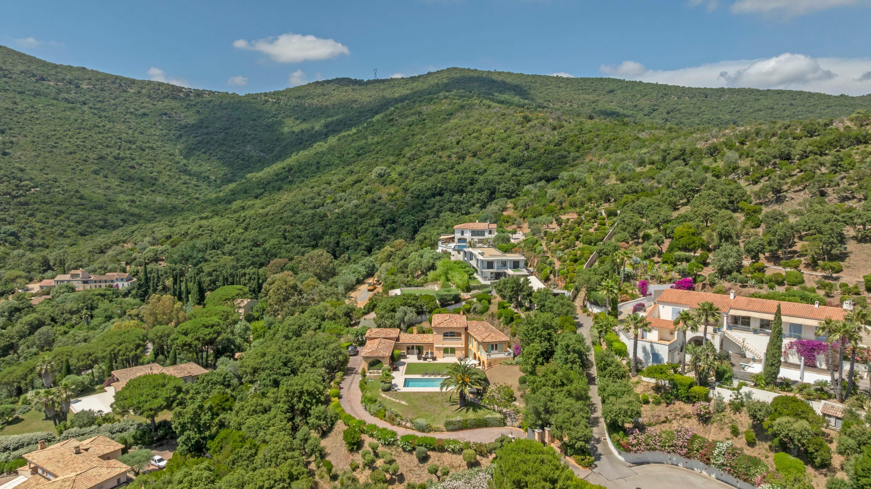  Prestigious Provençal estate with panoramic sea views in Cavalaire-sur-Mer - 物件實景