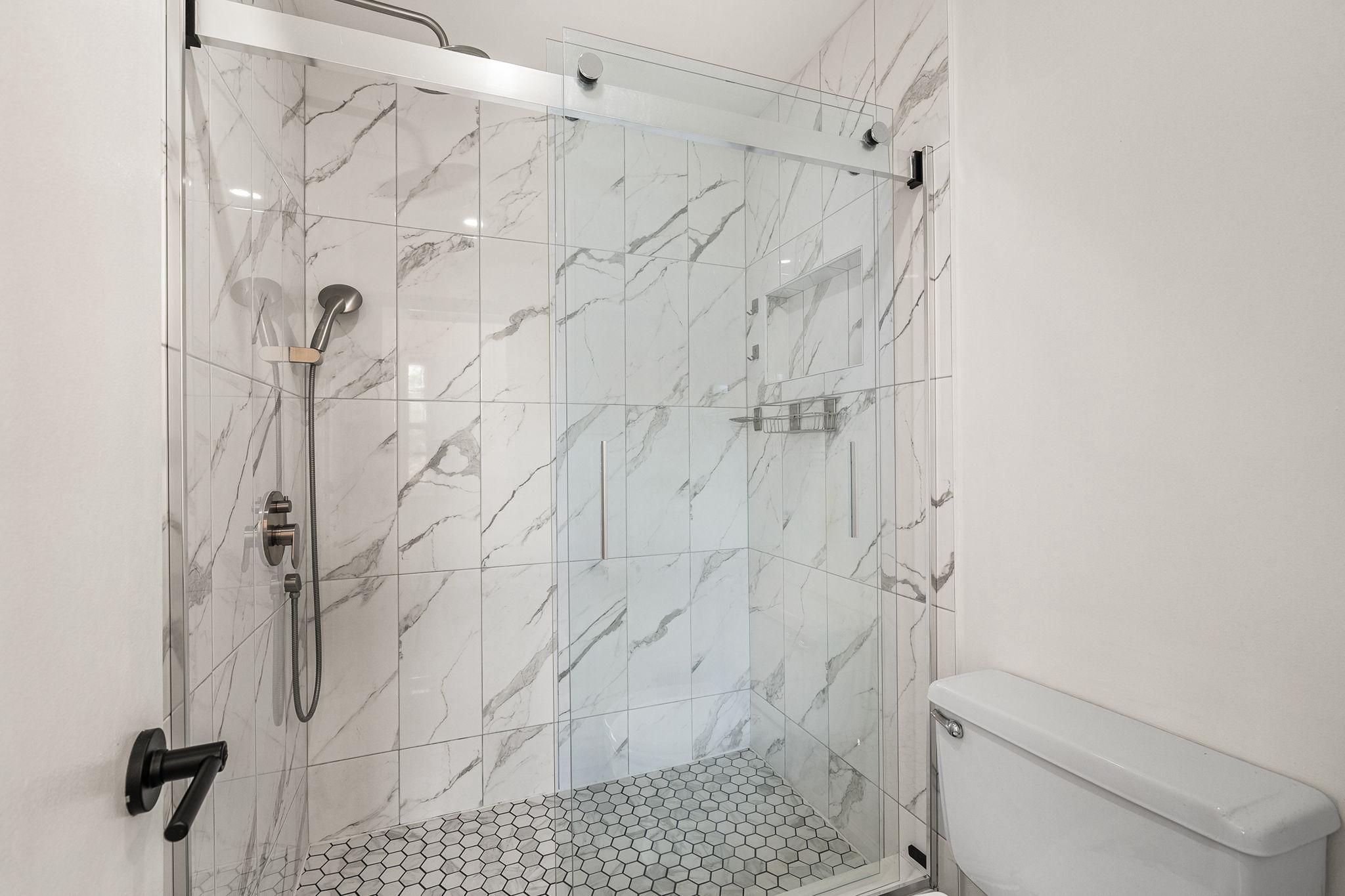  7440 Chummley Court, Falls Church, VA, 22043 - 物件實景