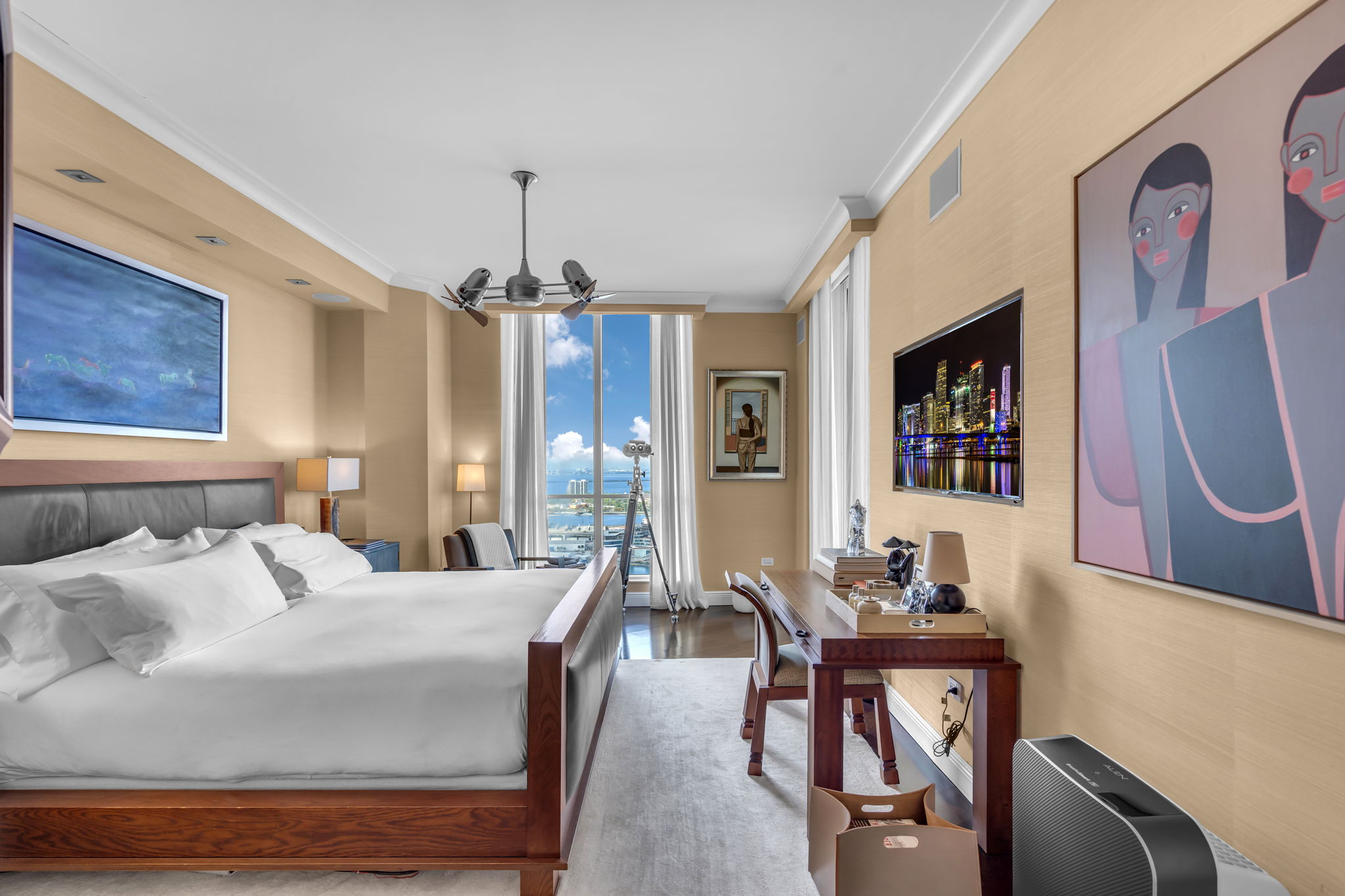  848 Brickell Key Drive LPH4401, Miami, FL, 33131 - 物件實景
