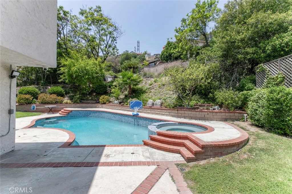 Glendale, California, 91206, United States, 4 Bedrooms Bedrooms, ,3 BathroomsBathrooms,Residential,For Sale,1940917