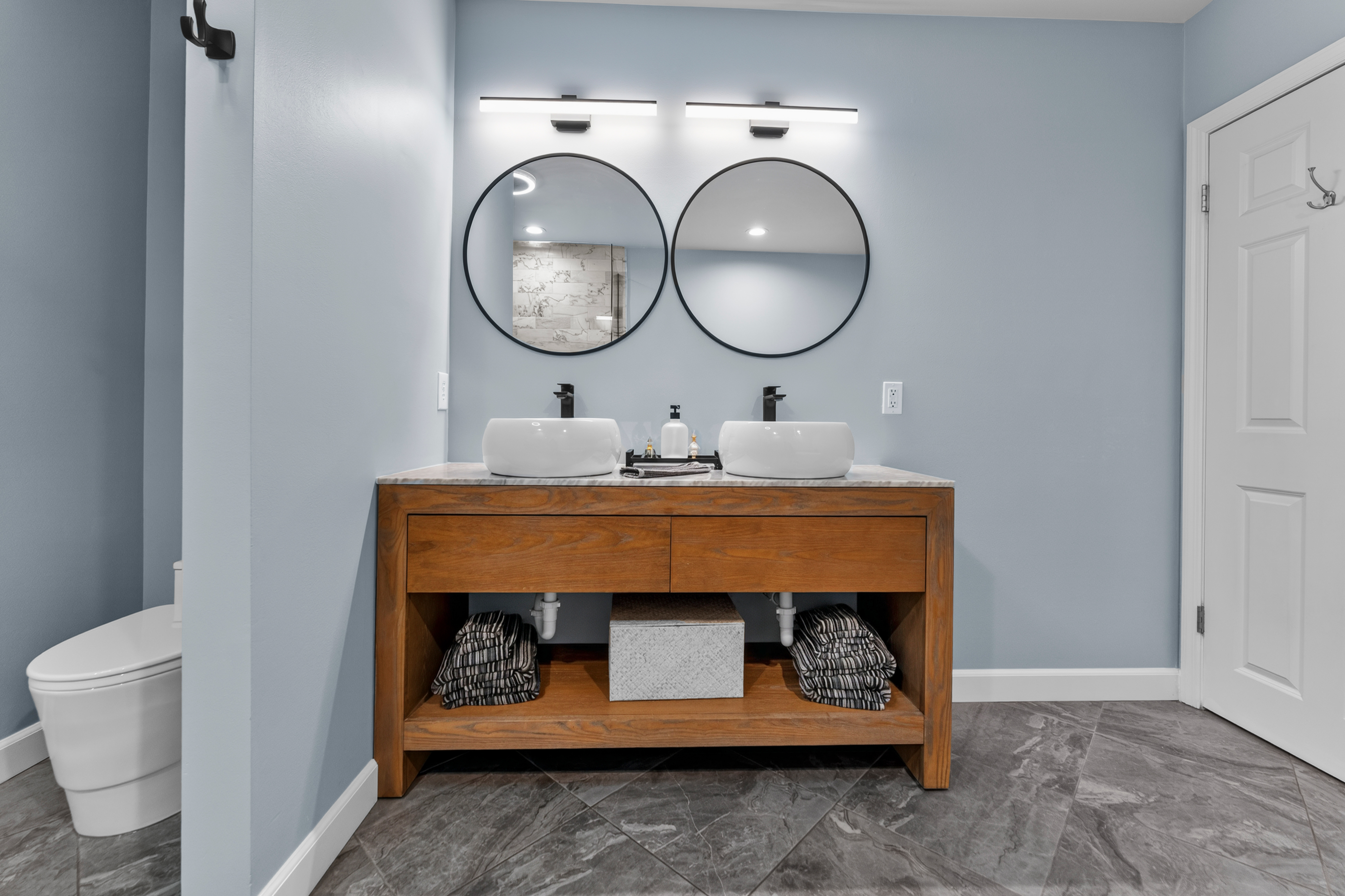  A Bright, Beautifully Renovated Ranch  in Ladue - 物件實景